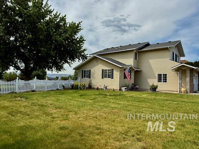 1750 E Wheatlands, Lewiston, Idaho 83501, 4 Bedrooms, 3 Bathrooms, Residential For Sale, Price $480,000, 98987667