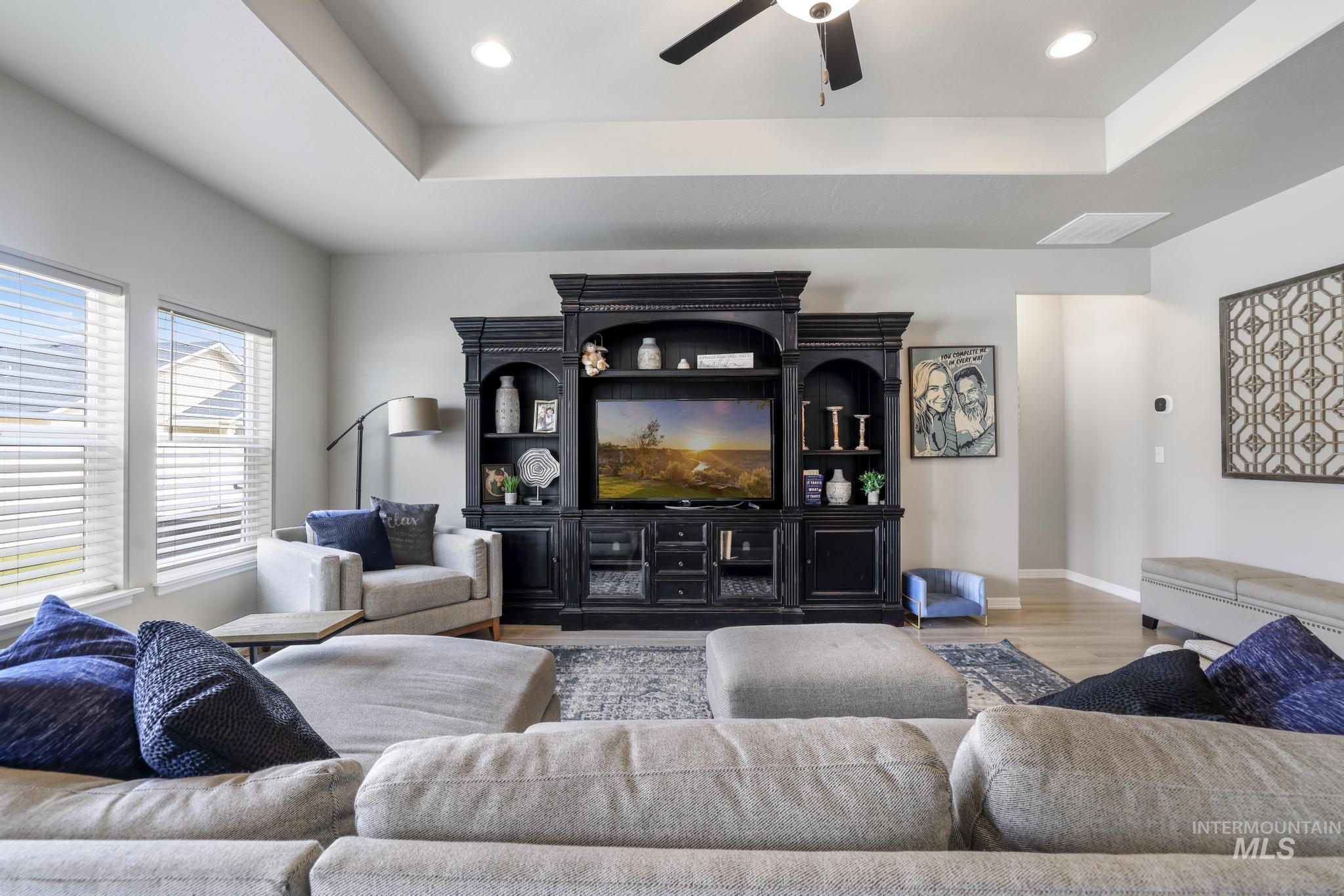 1419 Blue Grouse Way, Twin Falls, Idaho 83301-5978, 3 Bedrooms, 2 Bathrooms, Residential For Sale, Price $415,000, 98987670