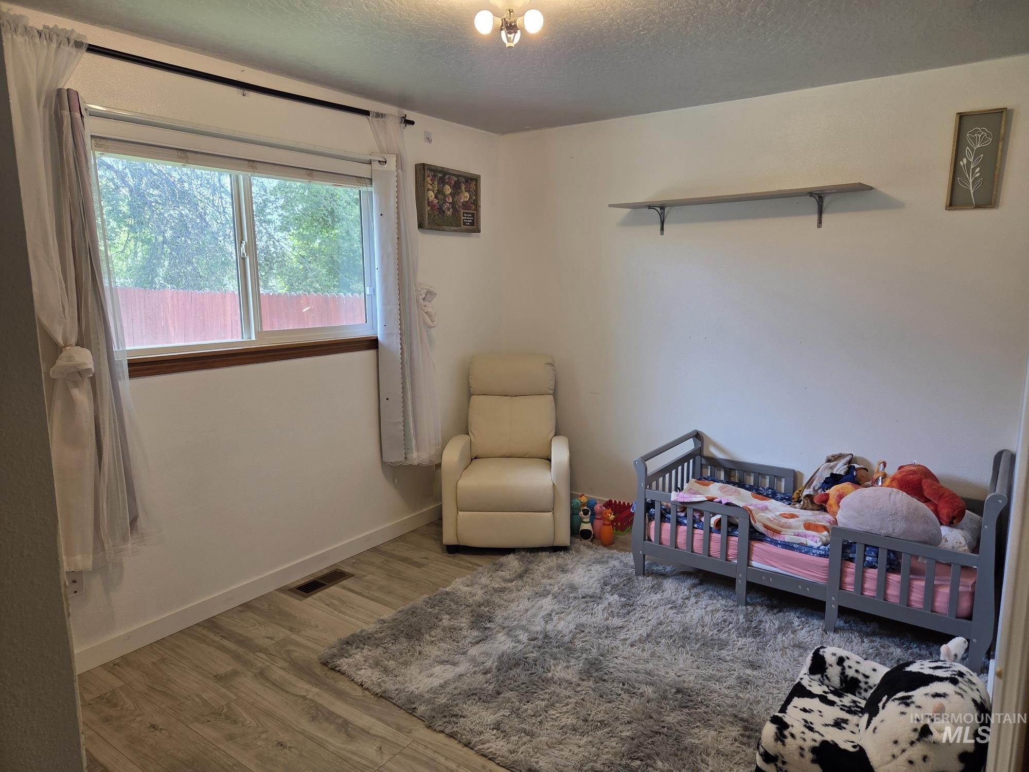 2323 Sugar Cane Dr, Nampa, Idaho 83687, 2 Bedrooms, 1 Bathroom, Residential For Sale, Price $323,000, 98987673
