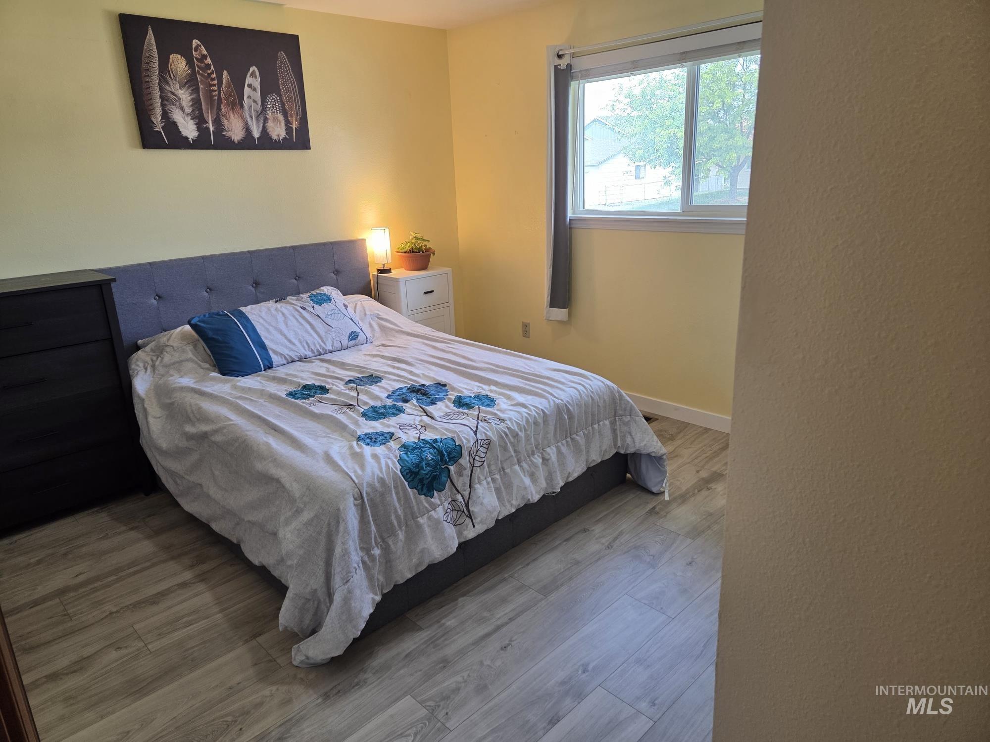 2323 Sugar Cane Dr, Nampa, Idaho 83687, 2 Bedrooms, 1 Bathroom, Residential For Sale, Price $323,000, 98987673