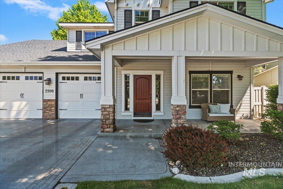2998 E Shadowwolf Dr, Eagle, Idaho 83616, 5 Bedrooms, 2.5 Bathrooms, Residential For Sale, Price $719,900, 98987690