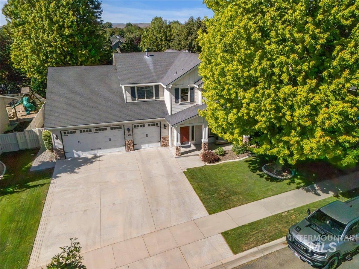 2998 E Shadowwolf Dr, Eagle, Idaho 83616, 5 Bedrooms, 2.5 Bathrooms, Residential For Sale, Price $719,900, 98987690