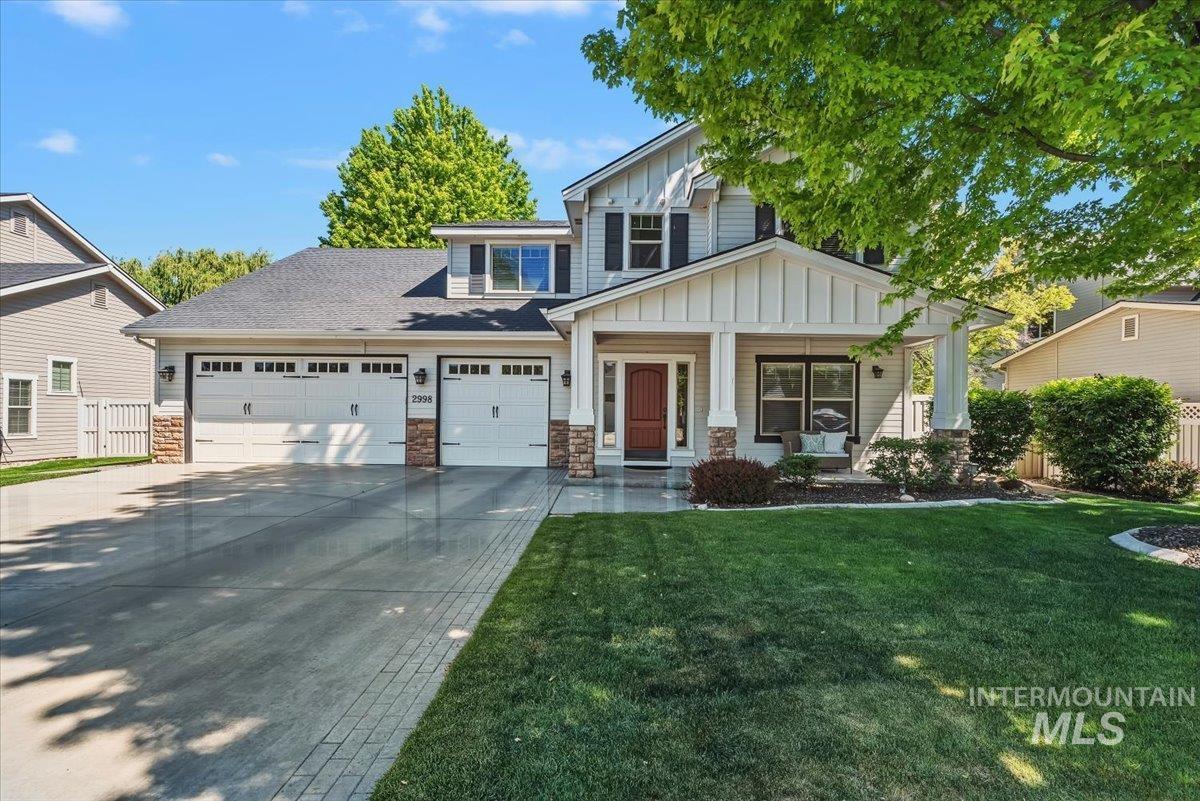 2998 E Shadowwolf Dr, Eagle, Idaho 83616, 5 Bedrooms, 2.5 Bathrooms, Residential For Sale, Price $719,900, 98987690
