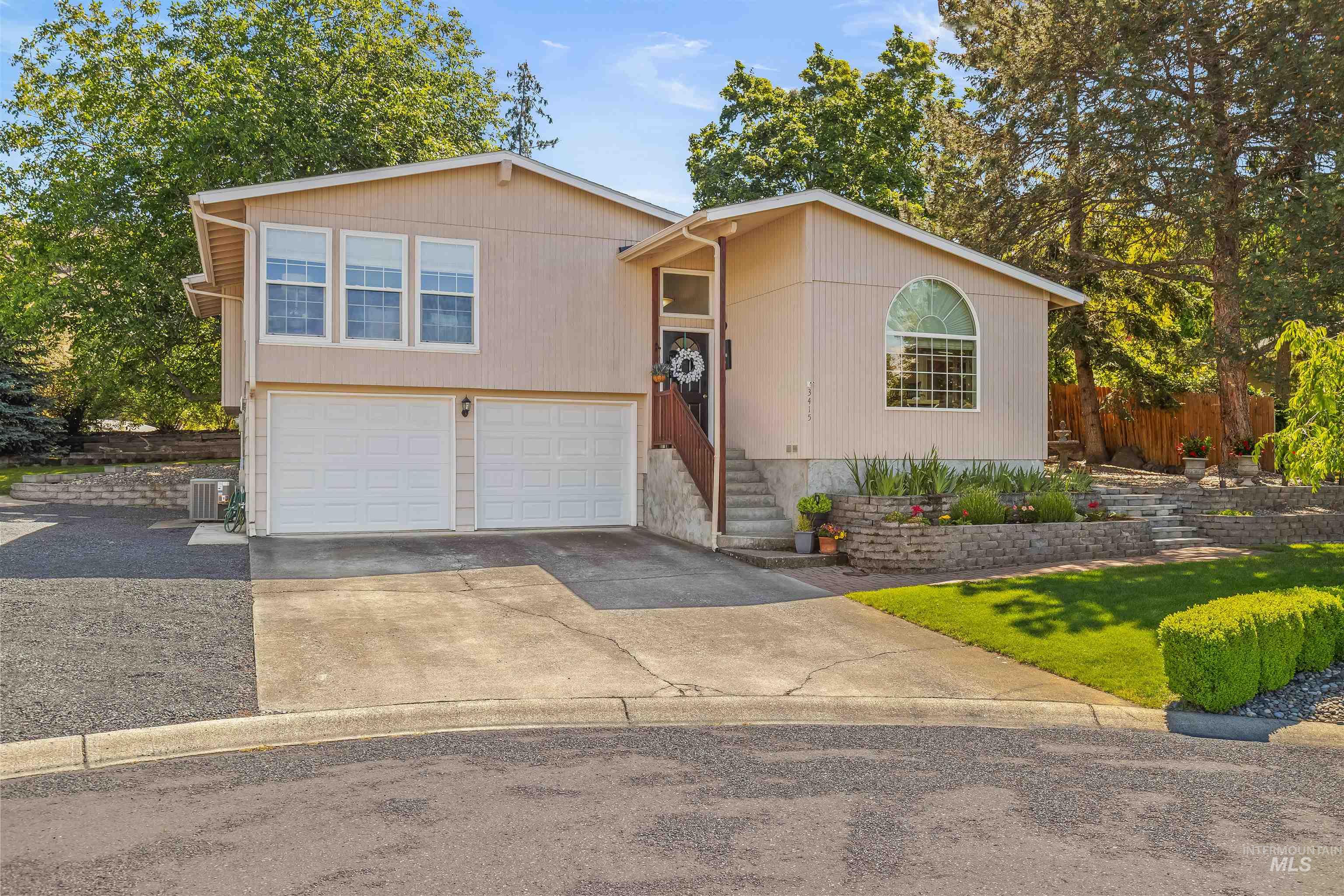 3415 Selway Dr, Lewiston, Idaho 83501, 4 Bedrooms, 2 Bathrooms, Residential For Sale, Price $615,000, 98987691