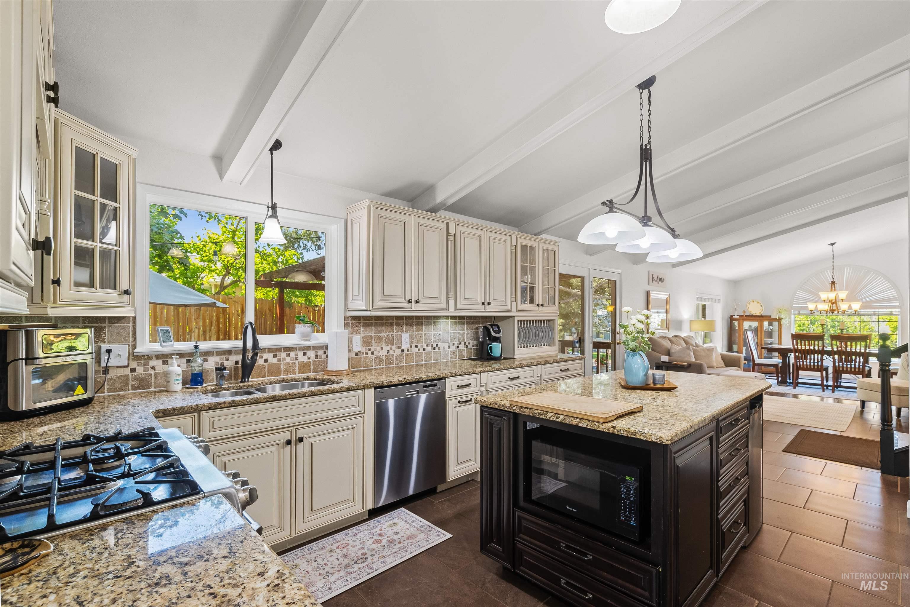 3415 Selway Dr, Lewiston, Idaho 83501, 4 Bedrooms, 2 Bathrooms, Residential For Sale, Price $615,000, 98987691