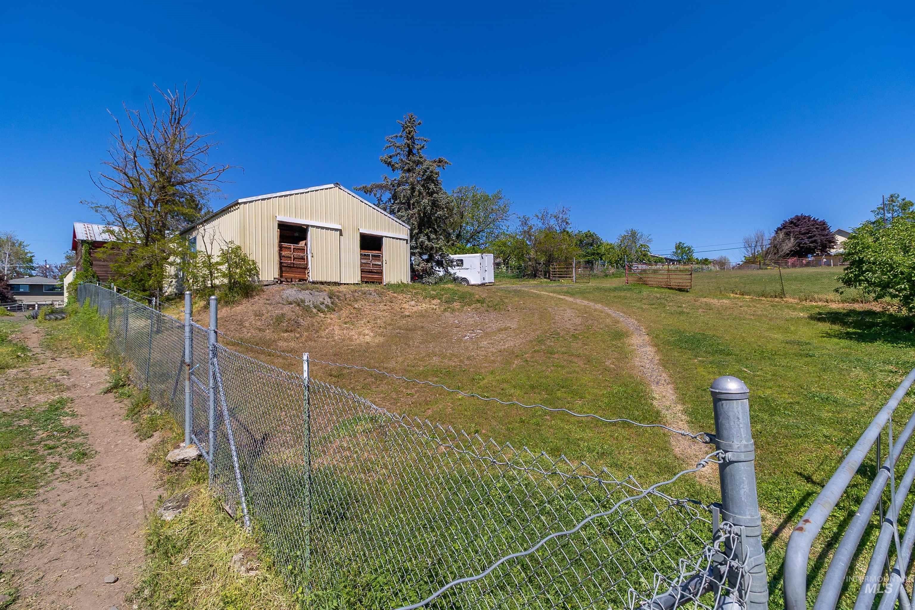 3602 11th Street, Lewiston, Idaho 83501, 3 Bedrooms, 2 Bathrooms, Residential For Sale, Price $834,000, 98987694