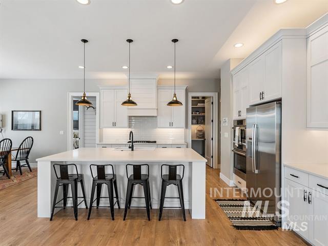 3009 N Price Way, Meridian, Idaho 83646, 4 Bedrooms, 3 Bathrooms, Rental For Rent, Price $3,800, 98987710