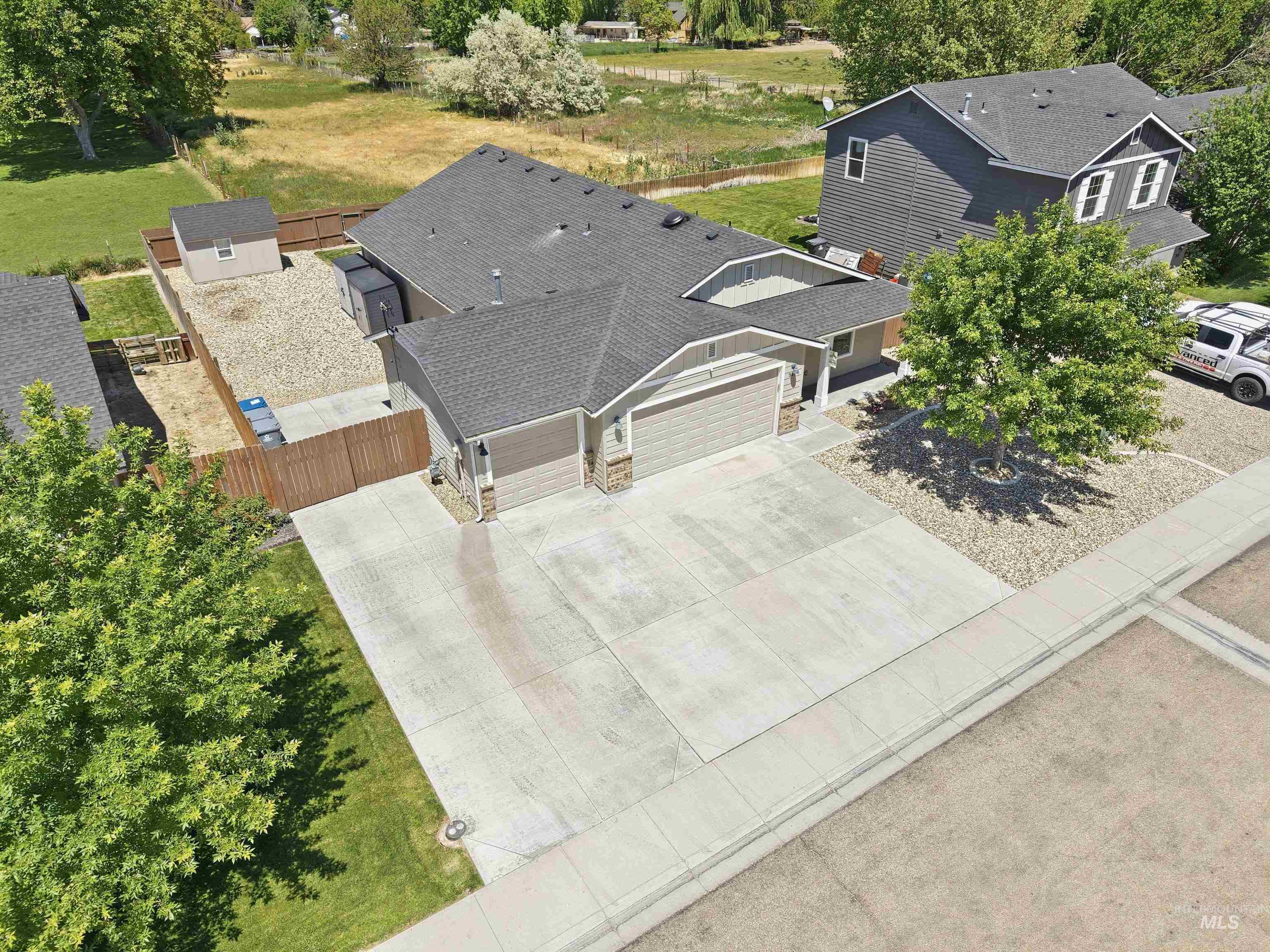 314 Felton Street, Caldwell, Idaho 83605, 3 Bedrooms, 2 Bathrooms, Residential For Sale, Price $419,900, 98987715