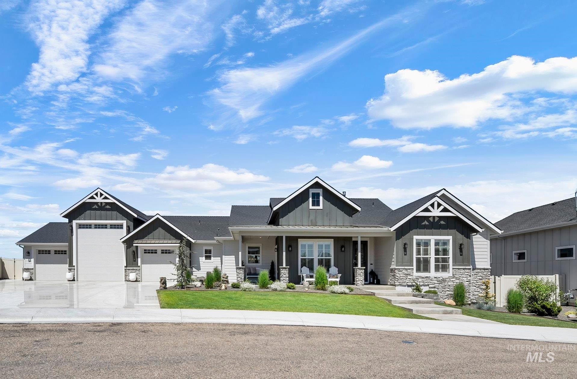 15752 Revana Pl., Caldwell, Idaho 83607, 3 Bedrooms, 2.5 Bathrooms, Residential For Sale, Price $789,900, 98987716