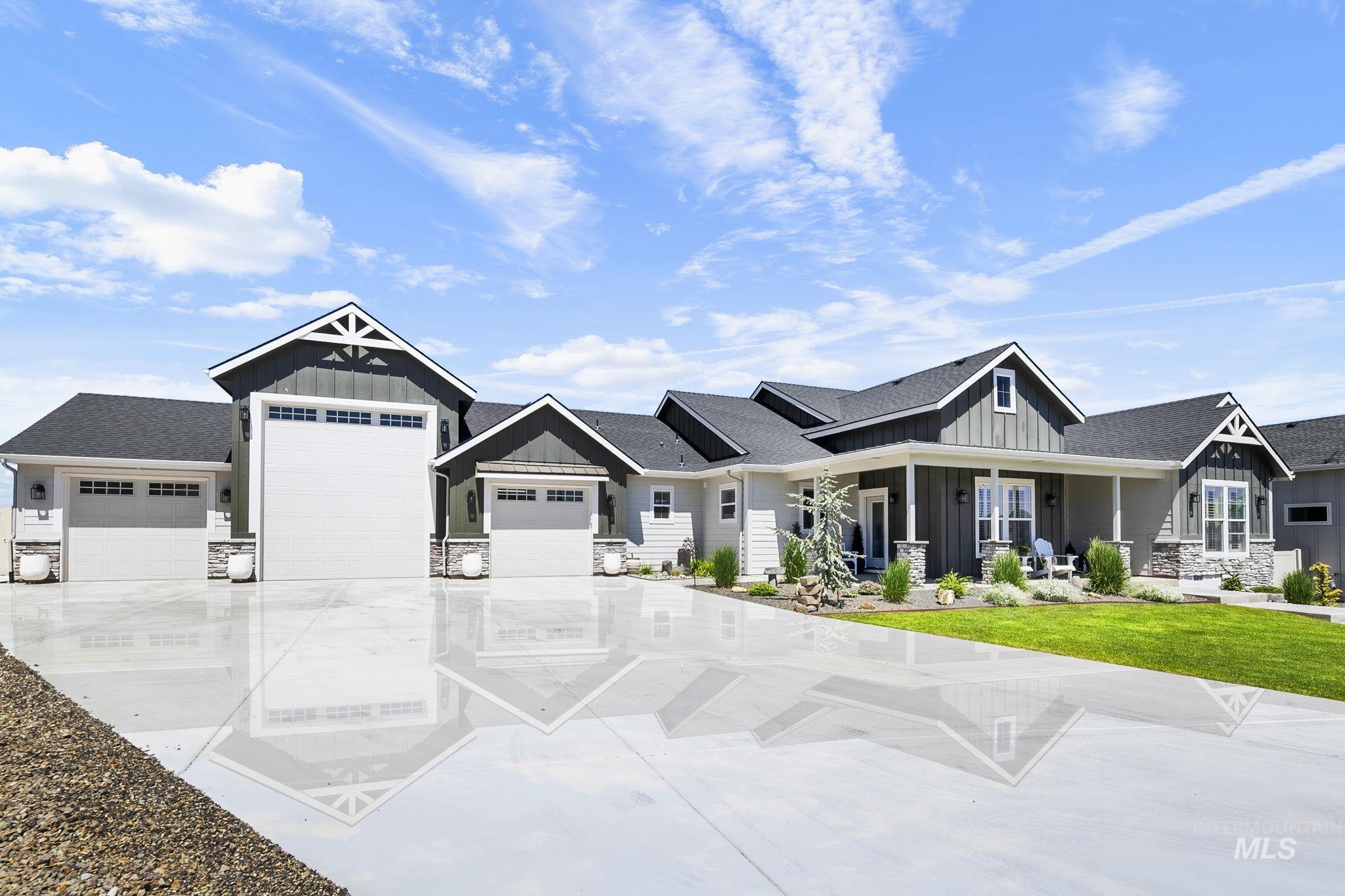 15752 Revana Pl., Caldwell, Idaho 83607, 3 Bedrooms, 2.5 Bathrooms, Residential For Sale, Price $789,900, 98987716