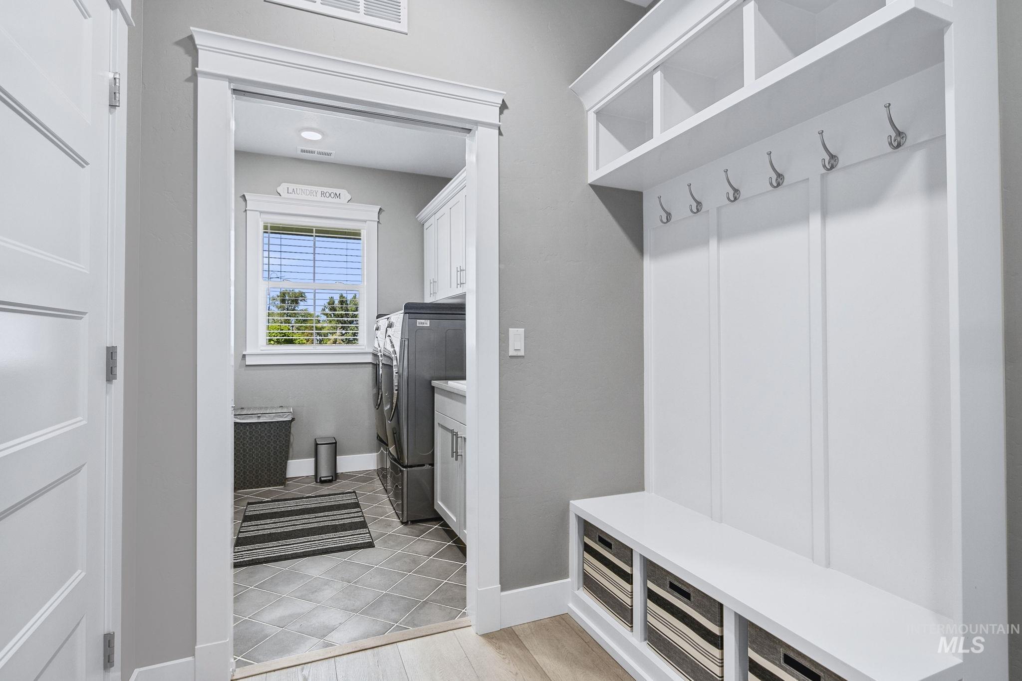 15752 Revana Pl., Caldwell, Idaho 83607, 3 Bedrooms, 2.5 Bathrooms, Residential For Sale, Price $789,900, 98987716