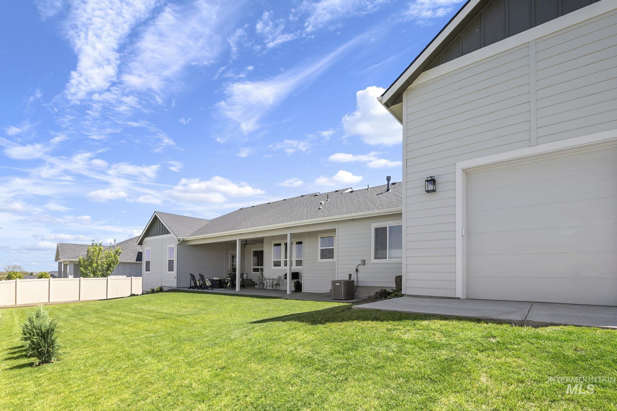 15752 Revana Pl., Caldwell, Idaho 83607, 3 Bedrooms, 2.5 Bathrooms, Residential For Sale, Price $789,900, 98987716