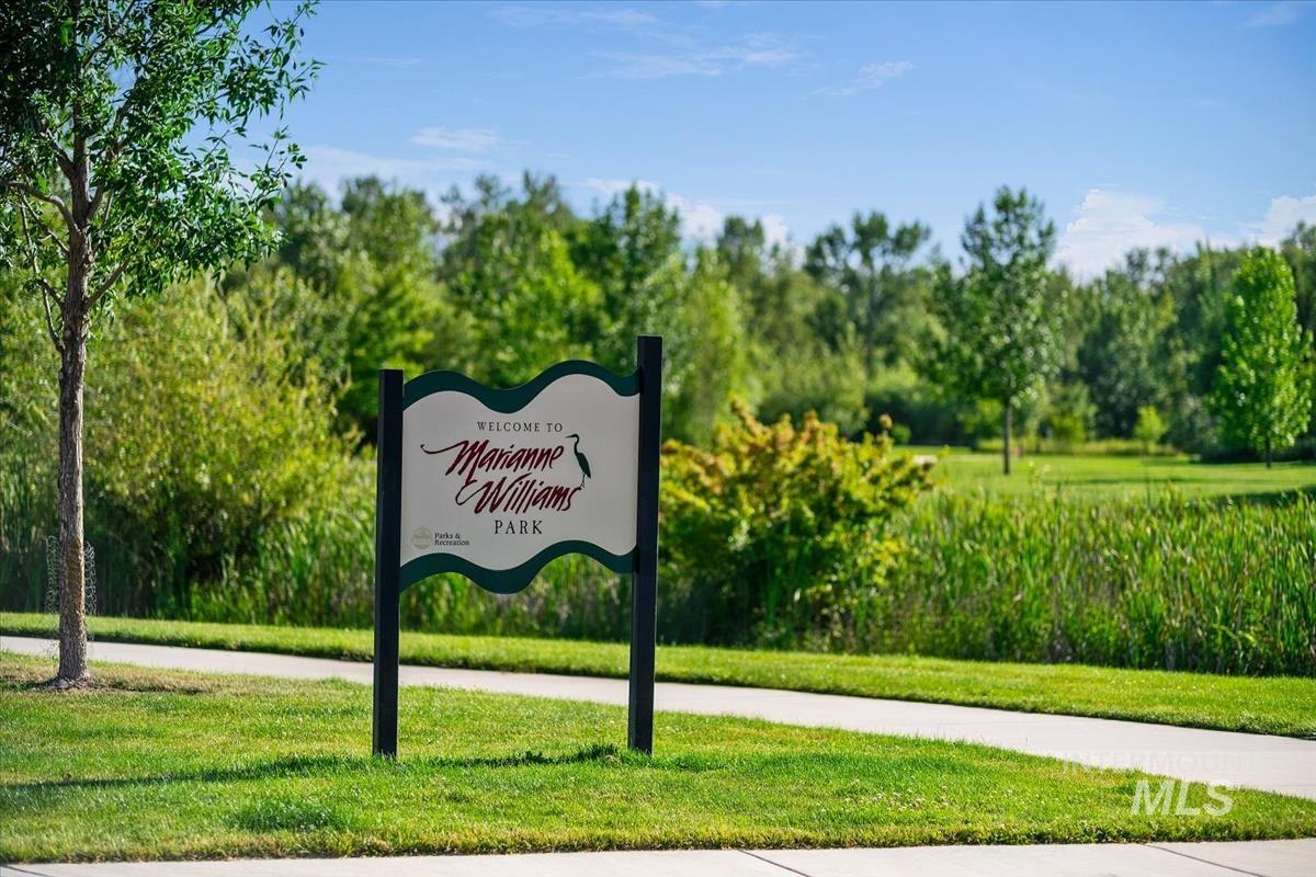 3042 S Shadywood Way, Boise, Idaho 83716, 4 Bedrooms, 2.5 Bathrooms, Residential For Sale, Price $859,000, 98987719