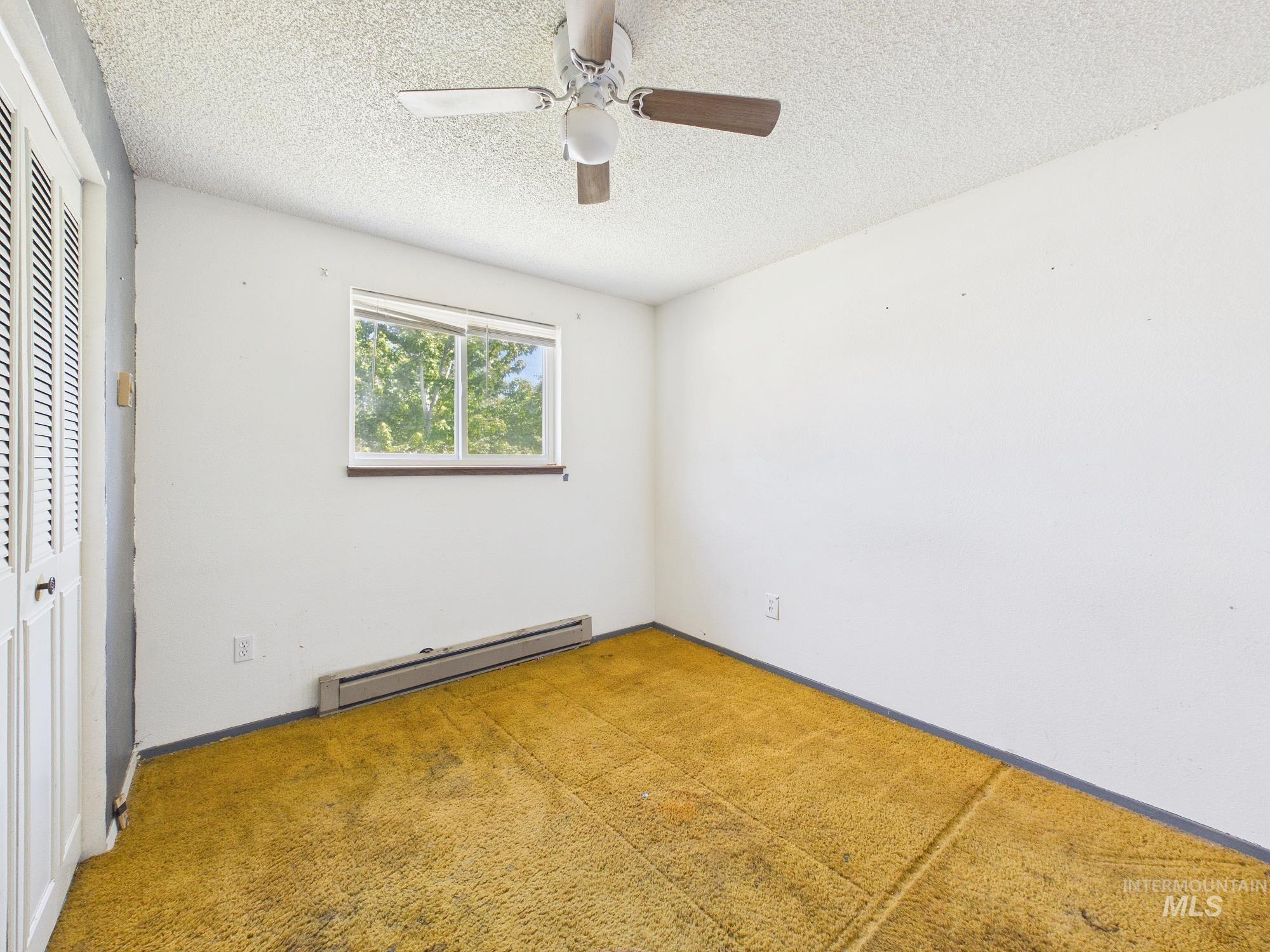 1527 N Plaza Road, Emmett, Idaho 83617, 3 Bedrooms, 1 Bathroom, Residential For Sale, Price $345,000, 98987720