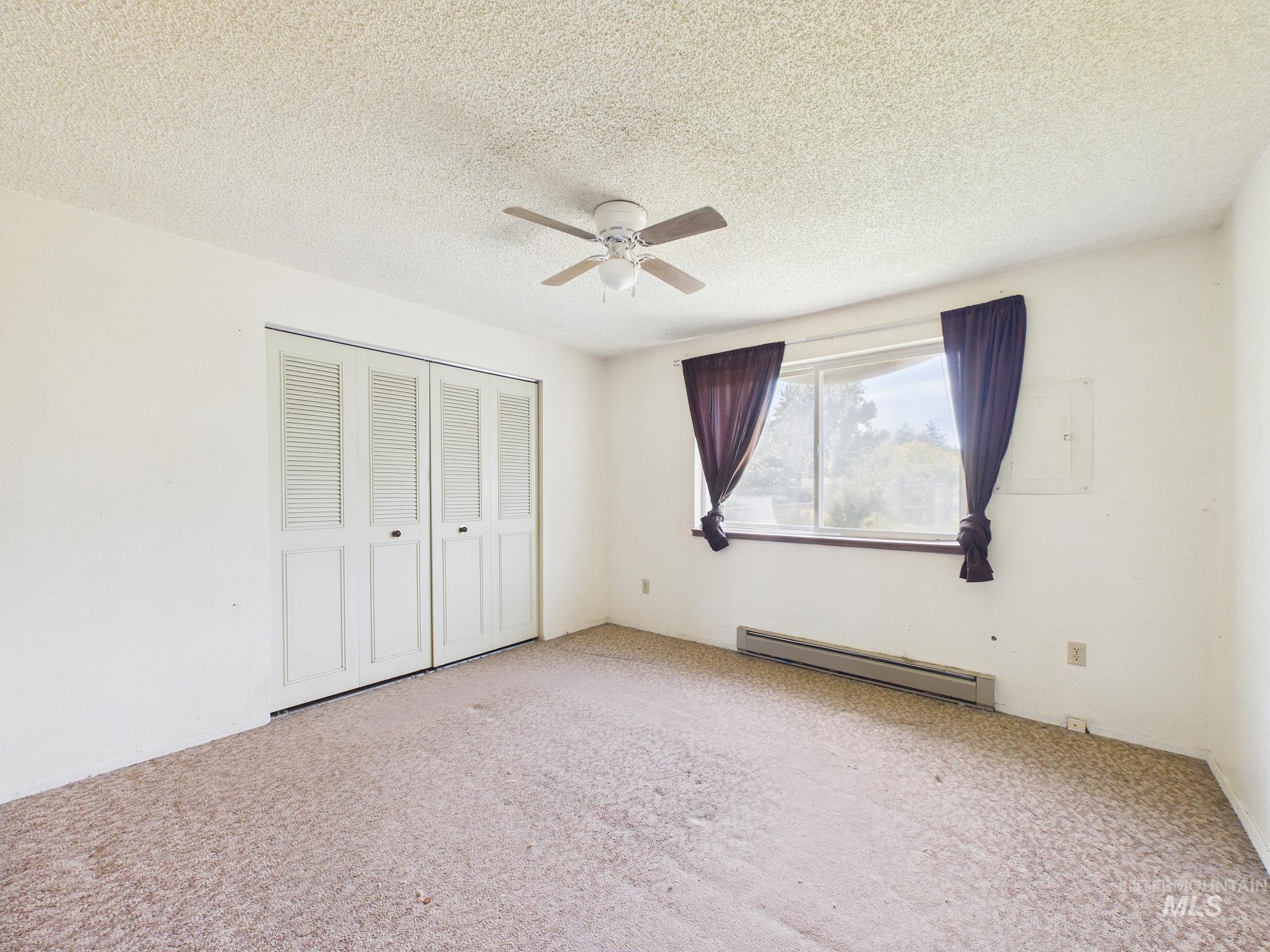 1527 N Plaza Road, Emmett, Idaho 83617, 3 Bedrooms, 1 Bathroom, Residential For Sale, Price $345,000, 98987720