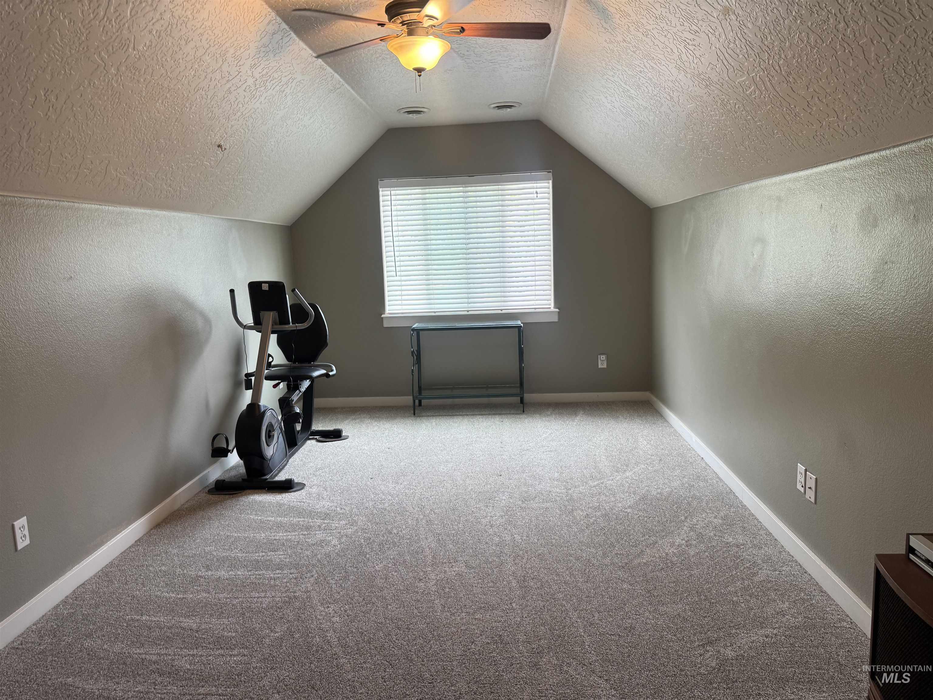 3939 W Hearst Dr, Meridian, Idaho 83642, 3 Bedrooms, 2 Bathrooms, Residential For Sale, Price $444,000, 98987725