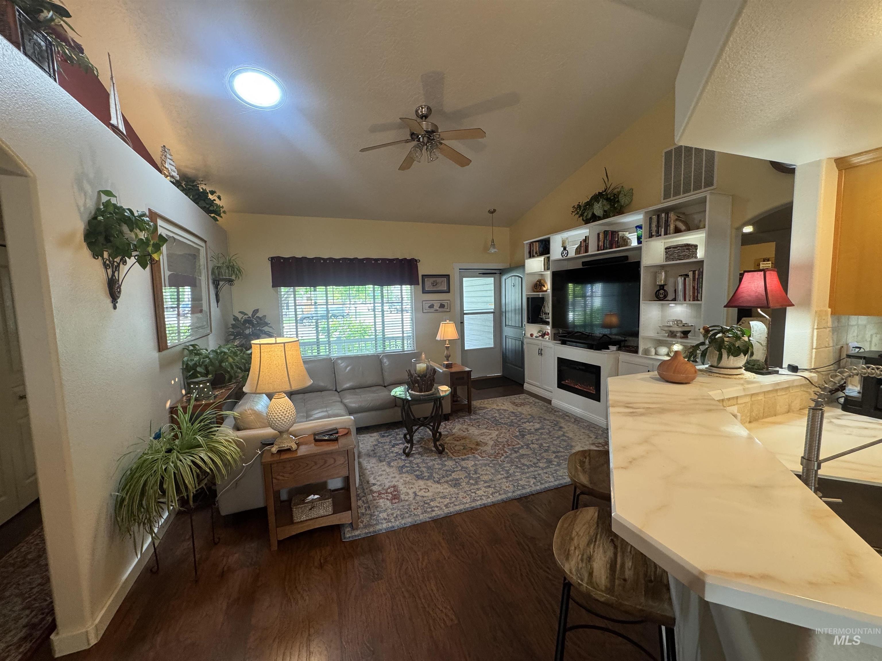 3939 W Hearst Dr, Meridian, Idaho 83642, 3 Bedrooms, 2 Bathrooms, Residential For Sale, Price $444,000, 98987725