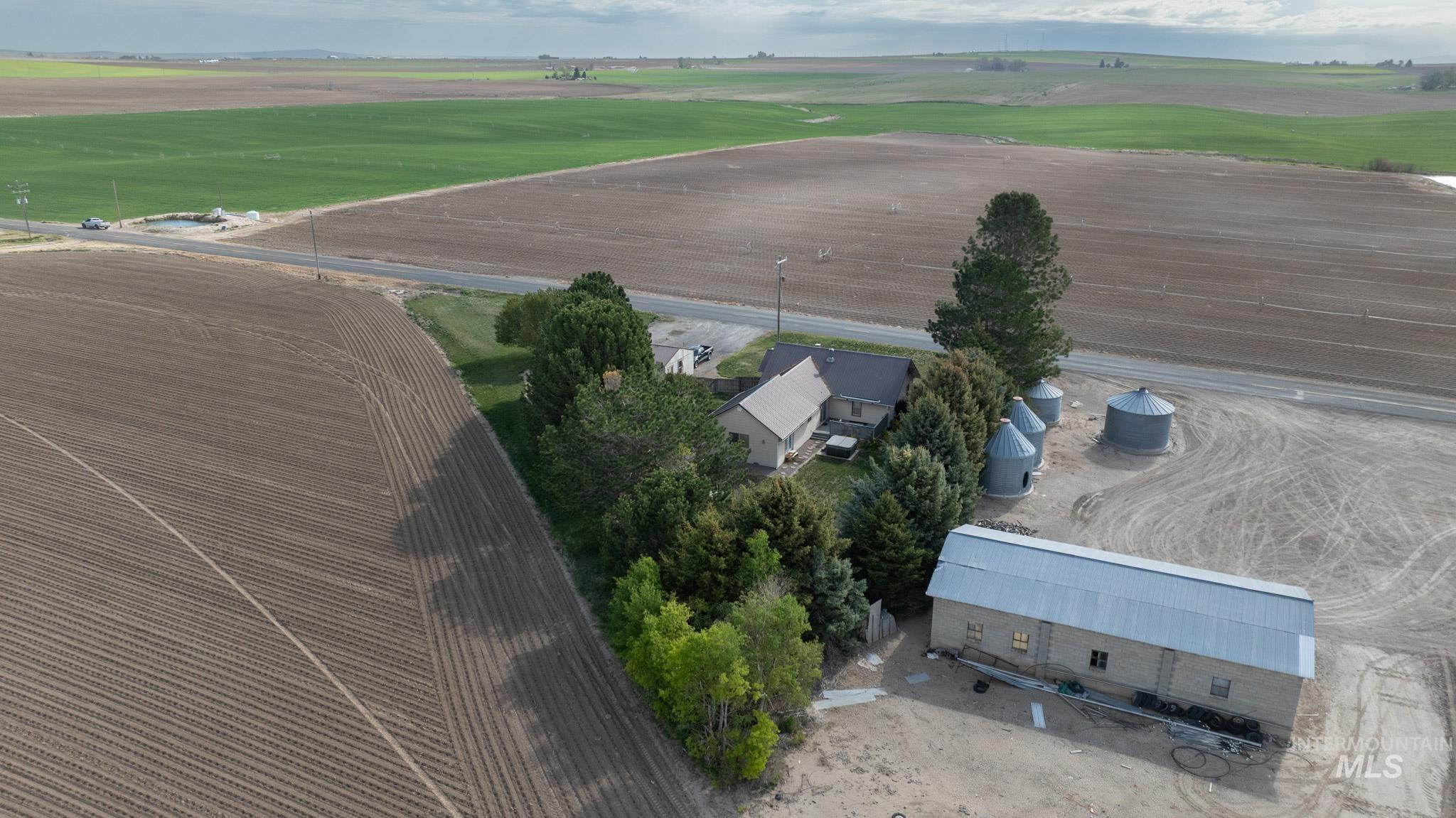1181 Valley Rd, Eden, Idaho 83325, 4 Bedrooms, 2 Bathrooms, Residential For Sale, Price $330,000, 98987726