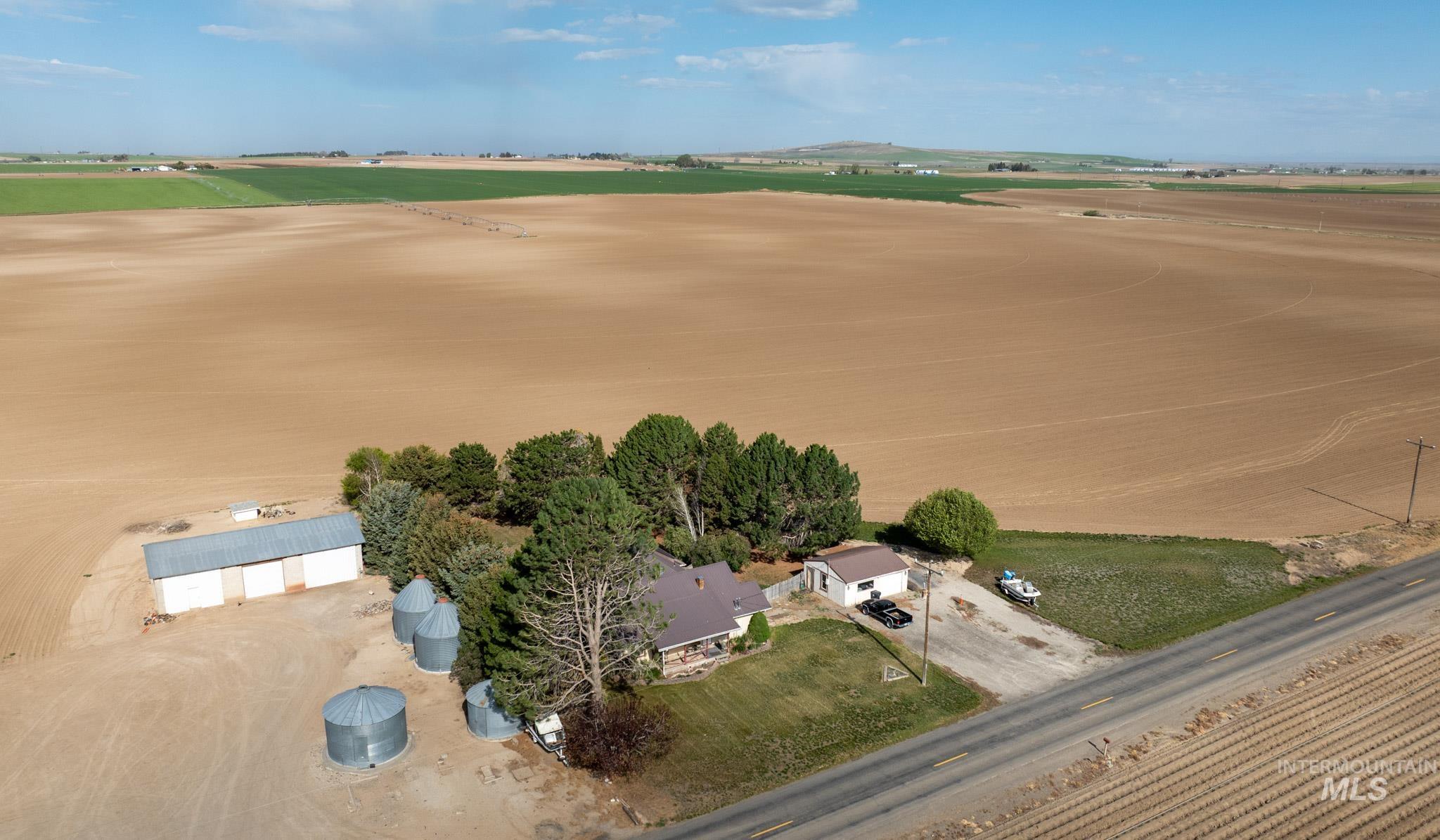 1181 Valley Rd, Eden, Idaho 83325, 4 Bedrooms, 2 Bathrooms, Residential For Sale, Price $330,000, 98987726