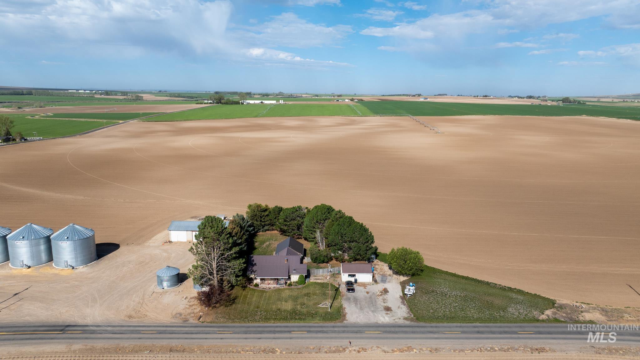 1181 Valley Rd, Eden, Idaho 83325, 4 Bedrooms, 2 Bathrooms, Residential For Sale, Price $330,000, 98987726