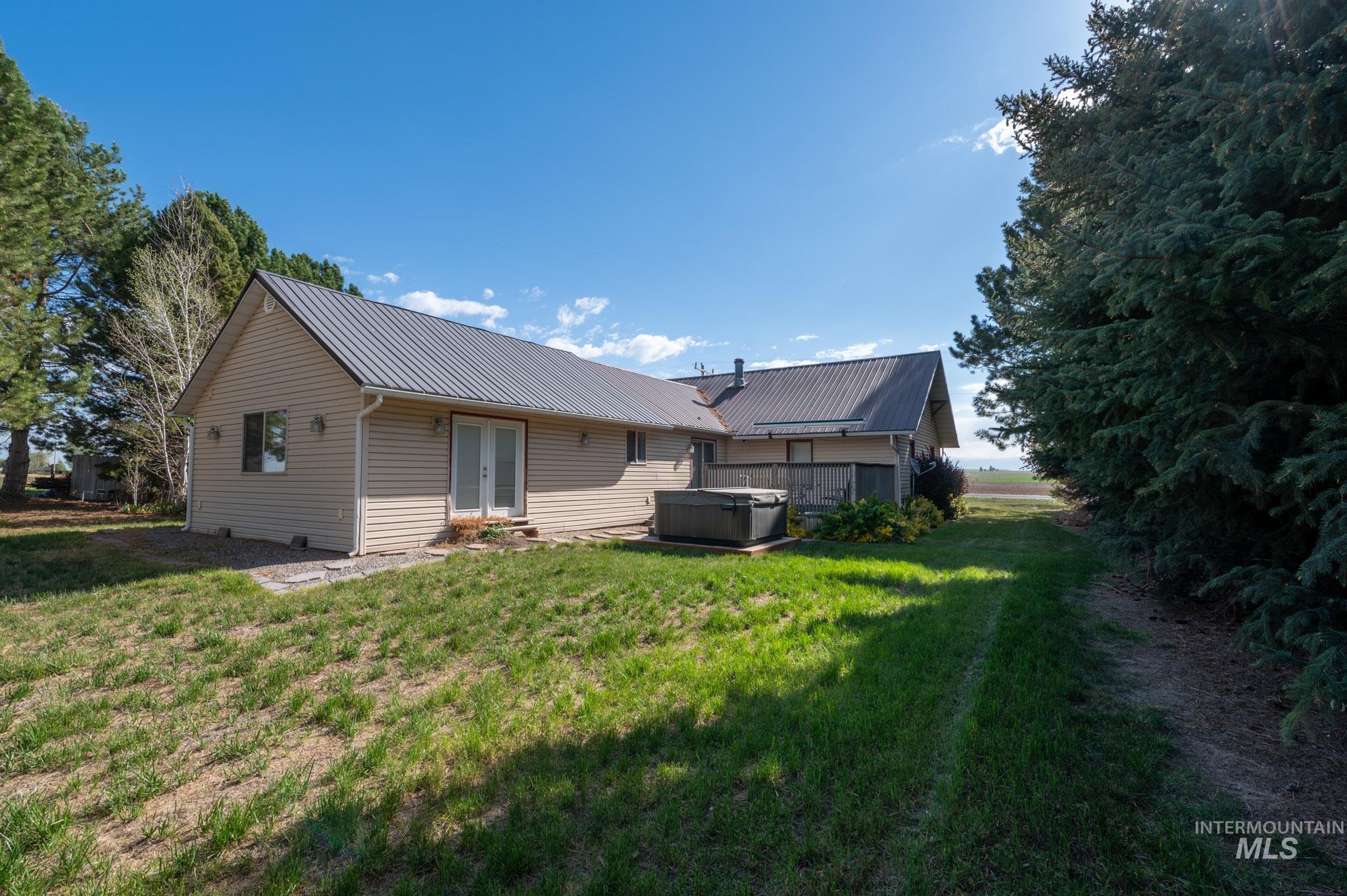 1181 Valley Rd, Eden, Idaho 83325, 4 Bedrooms, 2 Bathrooms, Residential For Sale, Price $330,000, 98987726