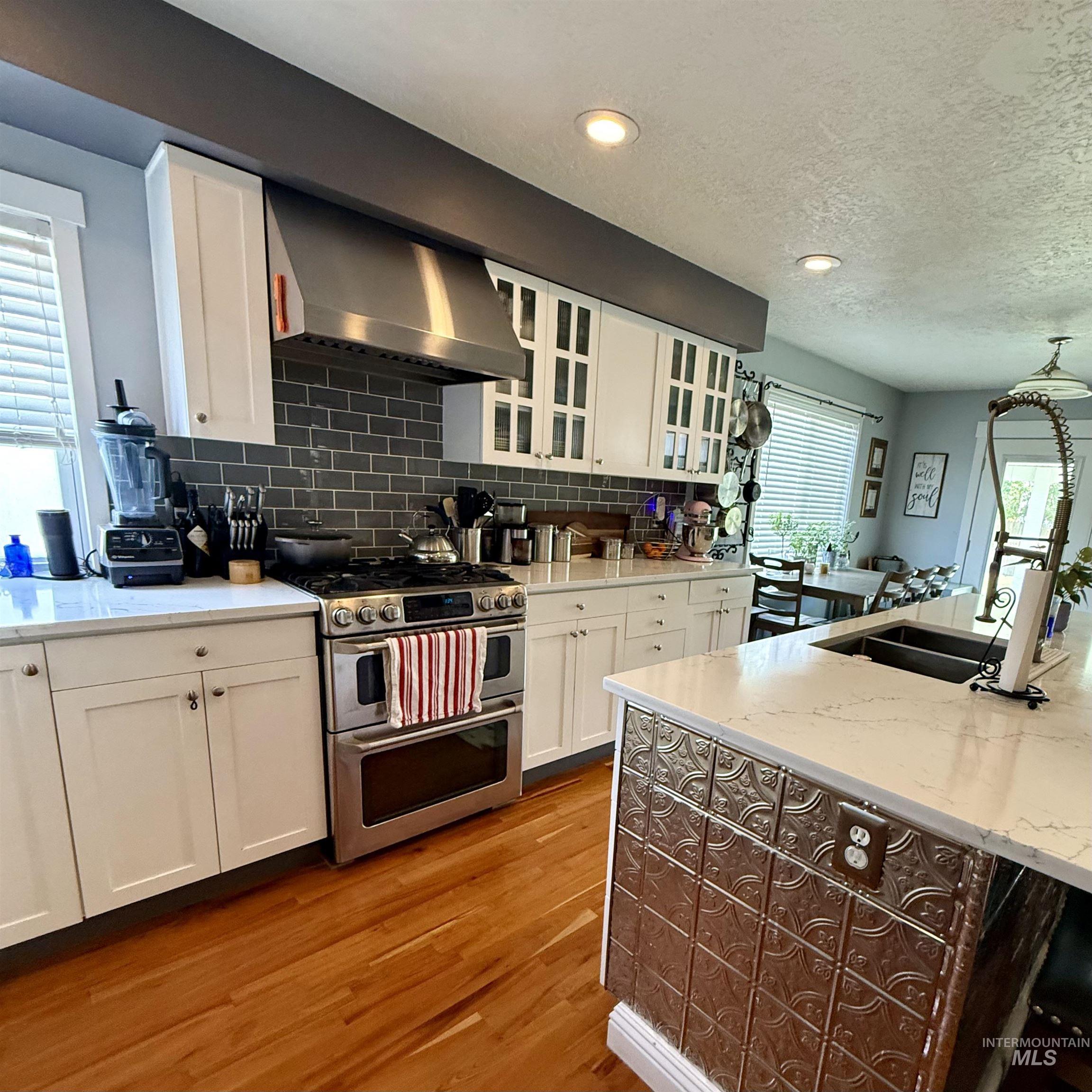 9654 W Carolina Drive, Boise, Idaho 83709, 4 Bedrooms, 2.5 Bathrooms, Residential For Sale, Price $659,900, 98987727