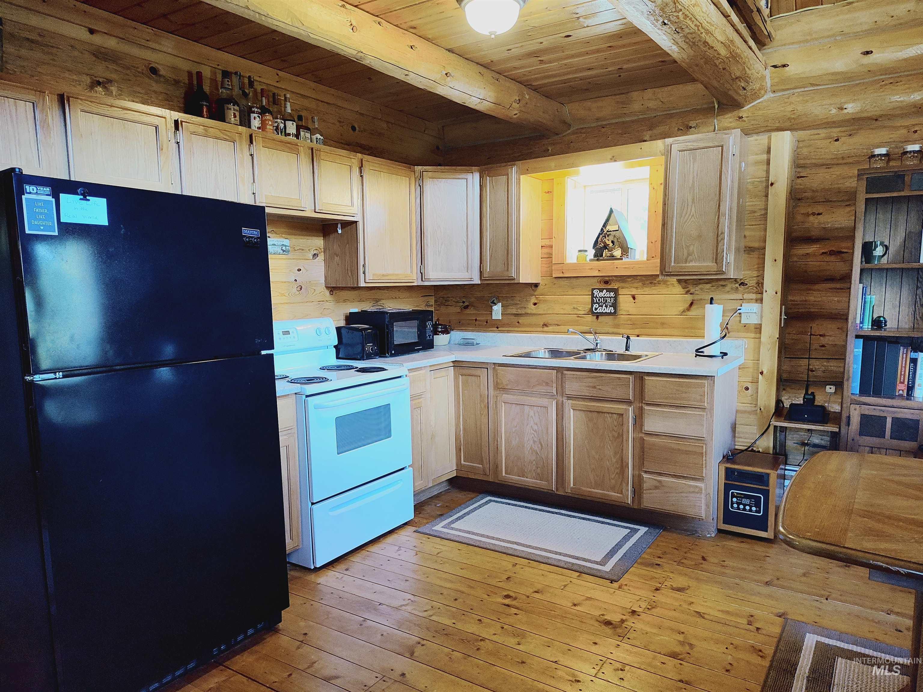 124 Black Diamond Lane, Dixie, Idaho 83525, 1 Bedroom, 1 Bathroom, Residential For Sale, Price $275,000, 98987731