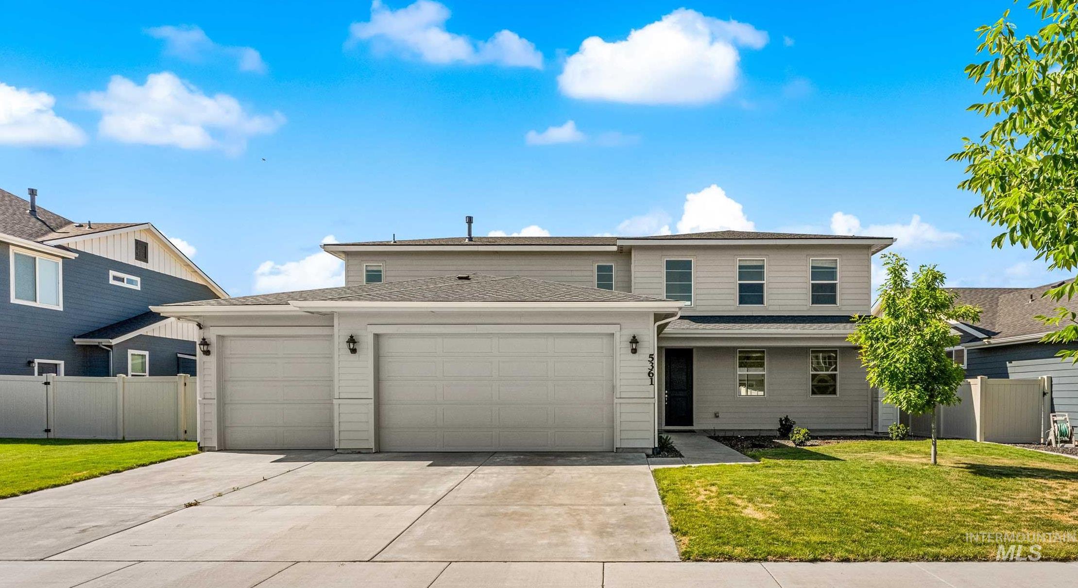 5361 W Avilla Dr., Meridian, Idaho 83646, 4 Bedrooms, 2.5 Bathrooms, Residential For Sale, Price $679,900, 98987739