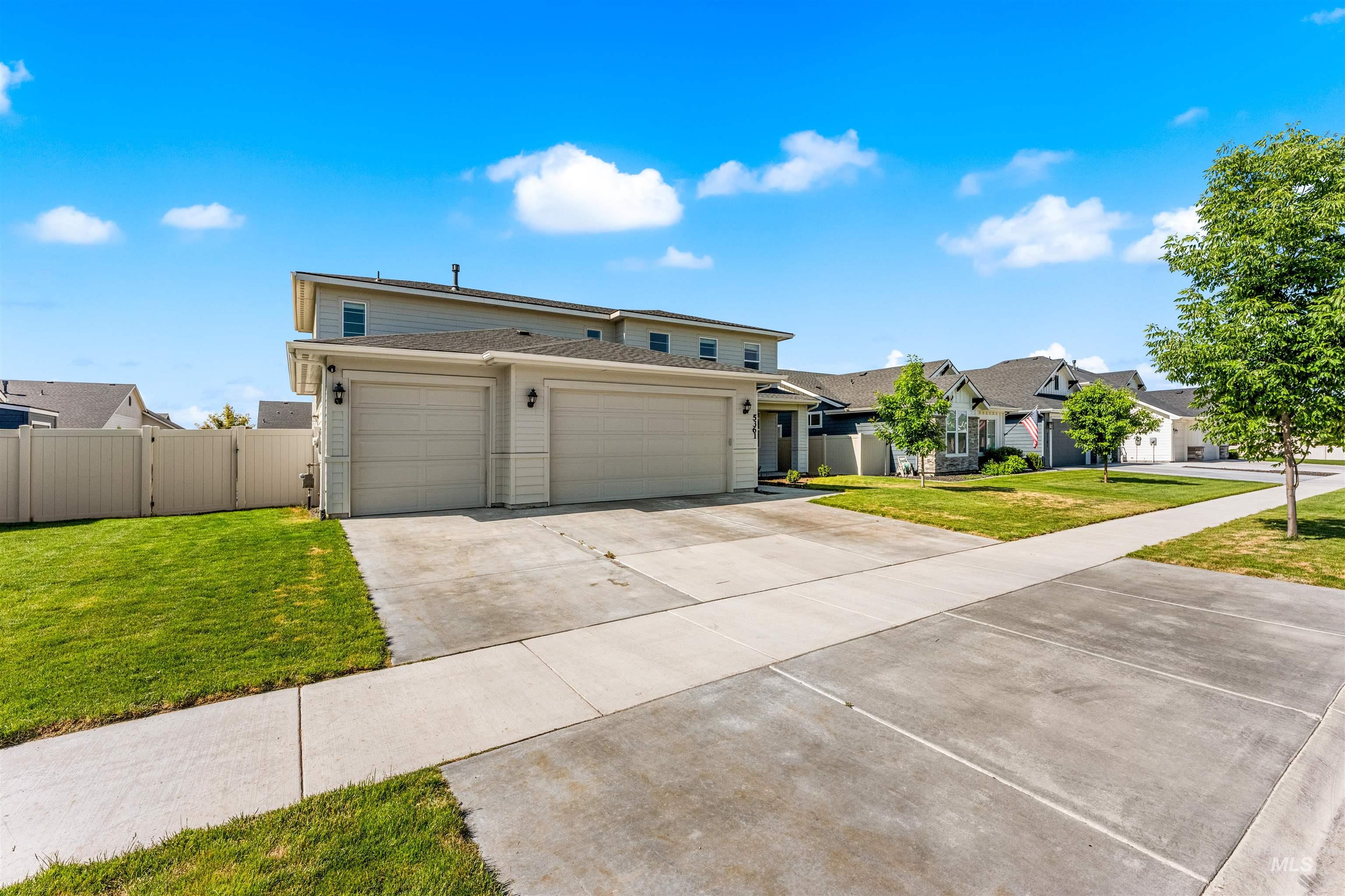 5361 W Avilla Dr., Meridian, Idaho 83646, 3 Bedrooms, 2.5 Bathrooms, Residential For Sale, Price $715,995, 98987739
