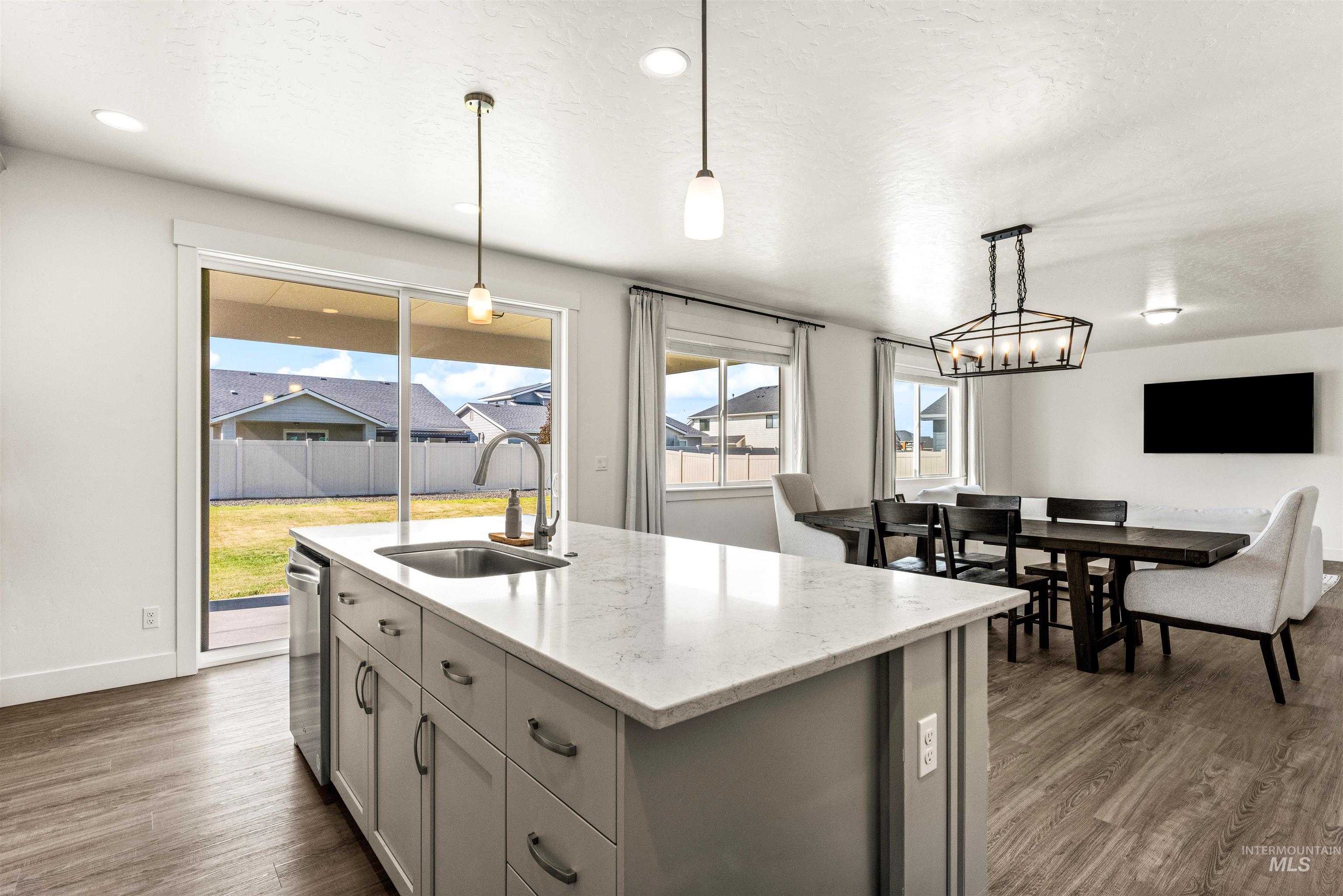 5361 W Avilla Dr., Meridian, Idaho 83646, 4 Bedrooms, 2.5 Bathrooms, Residential For Sale, Price $679,900, 98987739