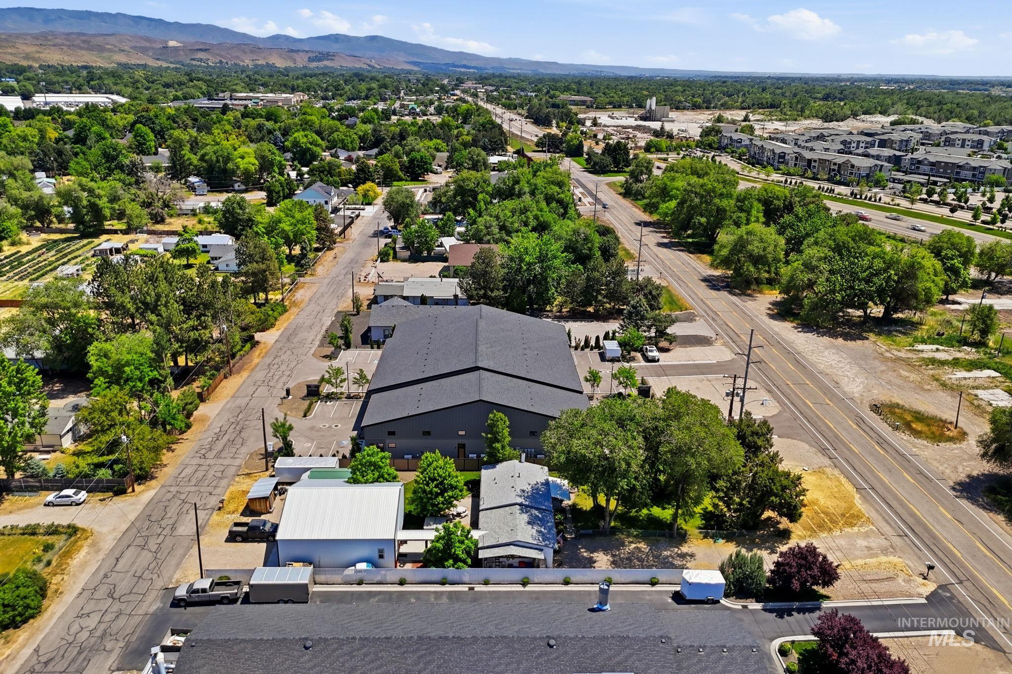2152 E State Street, Eagle, Idaho 83616, 3 Bedrooms, 1.5 Bathrooms, Residential For Sale, Price $975,000, 98987746