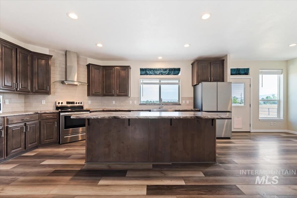 2200 SE Lone Star Dr, Mountain Home, Idaho 83647, 4 Bedrooms, 2 Bathrooms, Residential For Sale, Price $524,900, 98987747