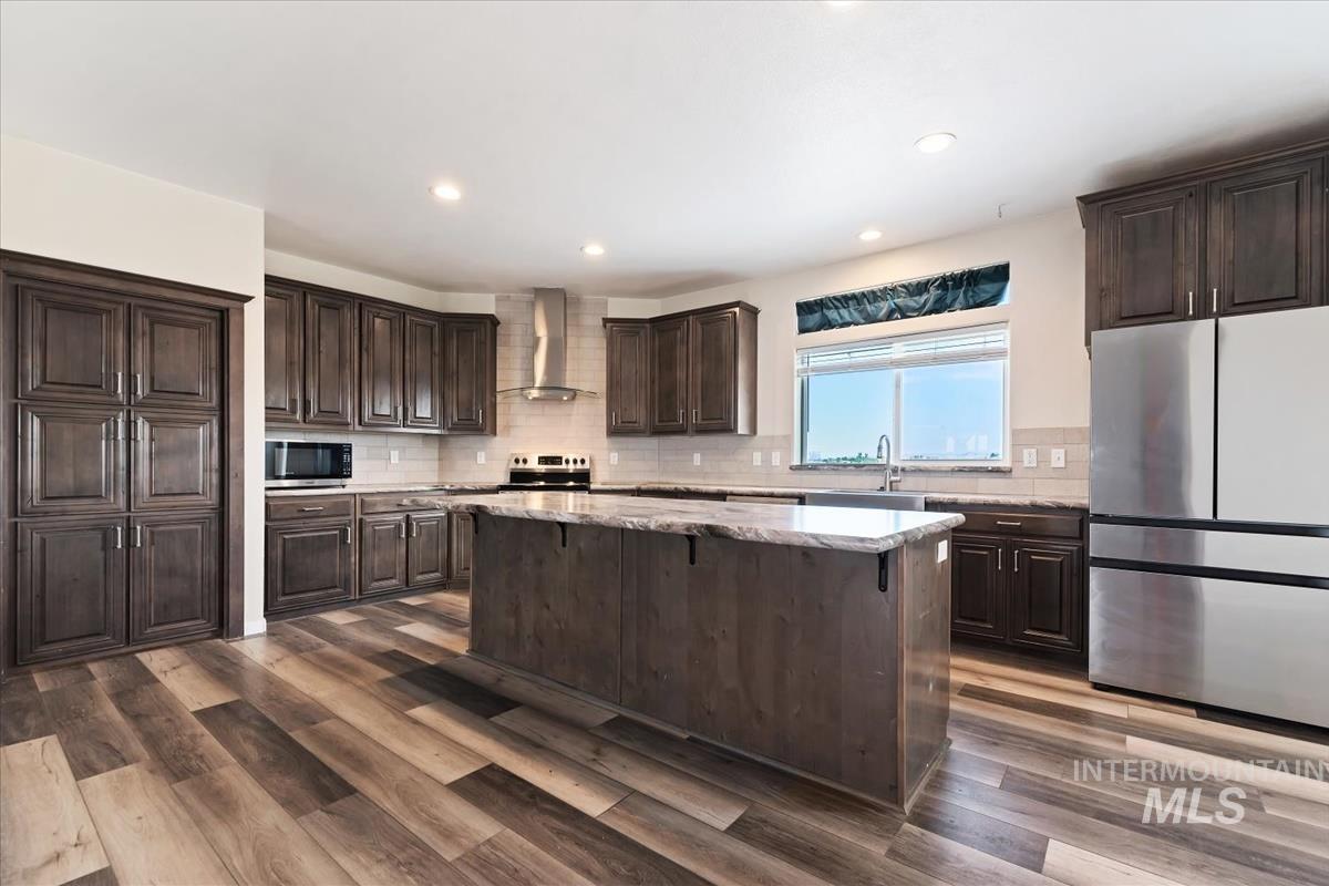 2200 SE Lone Star Dr, Mountain Home, Idaho 83647, 4 Bedrooms, 2 Bathrooms, Residential For Sale, Price $524,900, 98987747