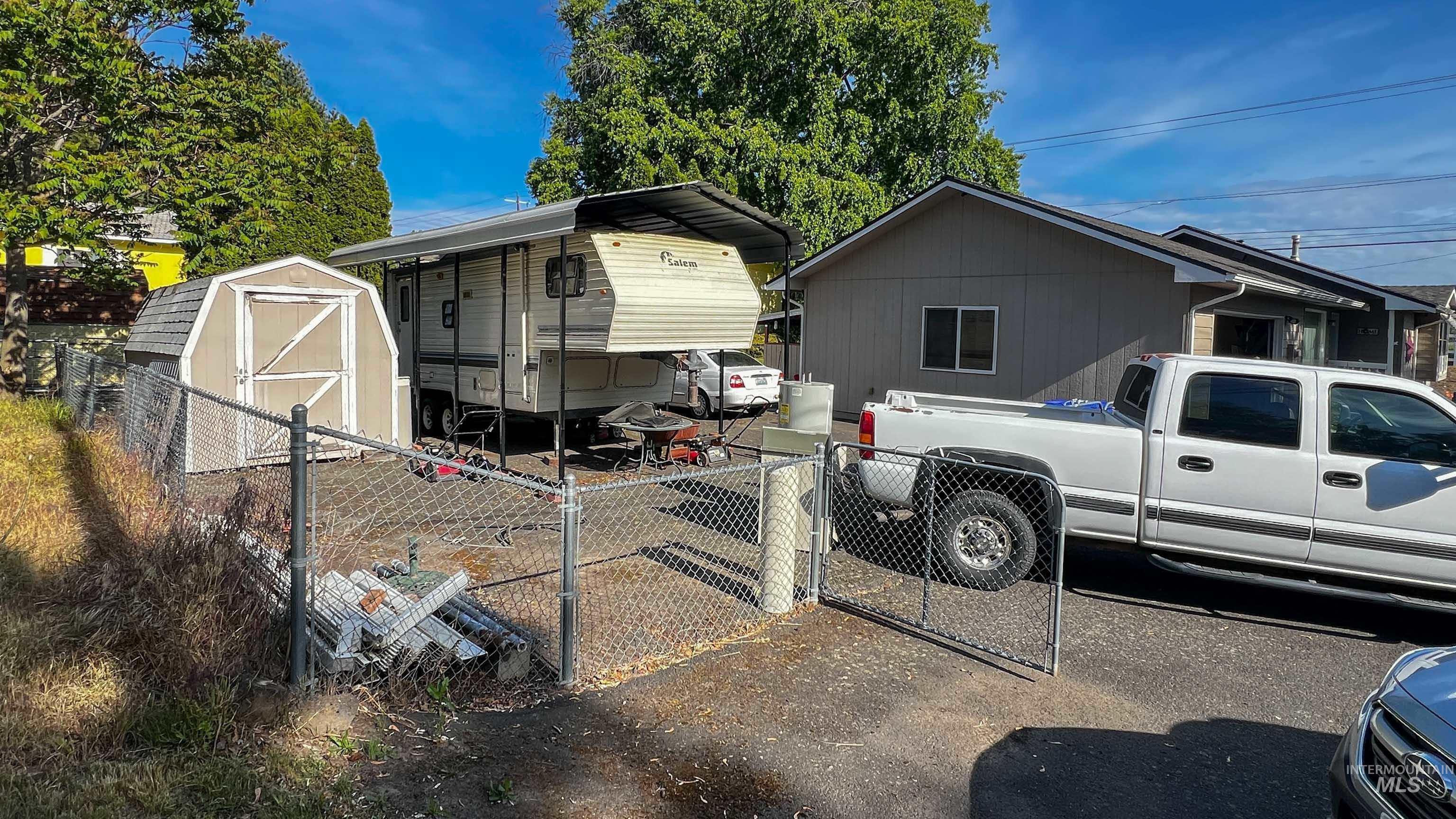 1618 Burrell Ave, Lewiston, Idaho 83501, 3 Bedrooms, 2 Bathrooms, Residential For Sale, Price $359,500, 98987748