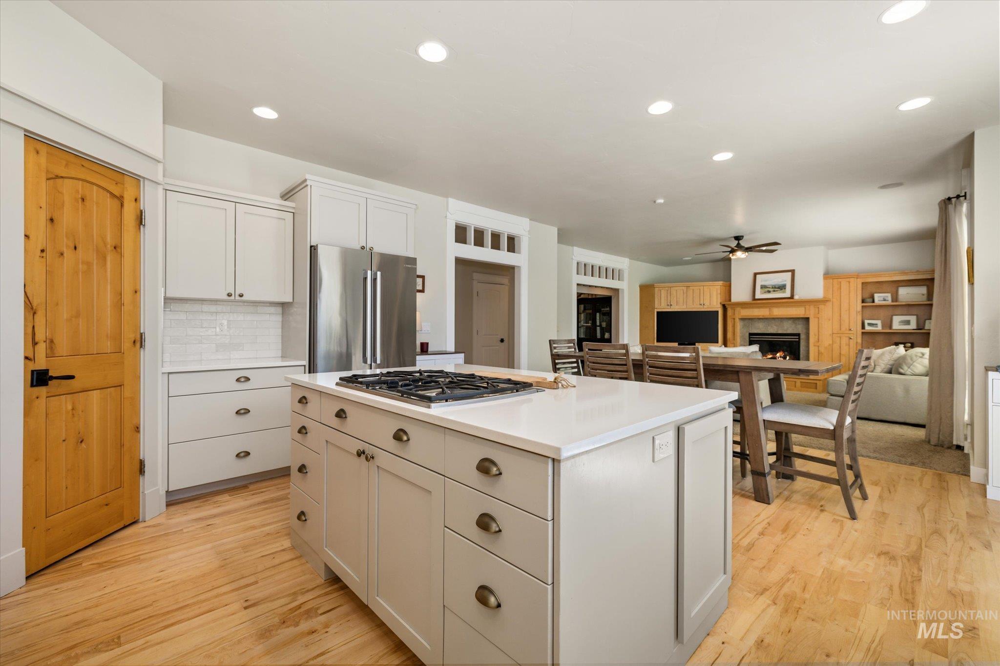 13164 N Town Ridge Rd, Boise, Idaho 83714, 4 Bedrooms, 3.5 Bathrooms, Residential For Sale, Price $895,000, 98987751