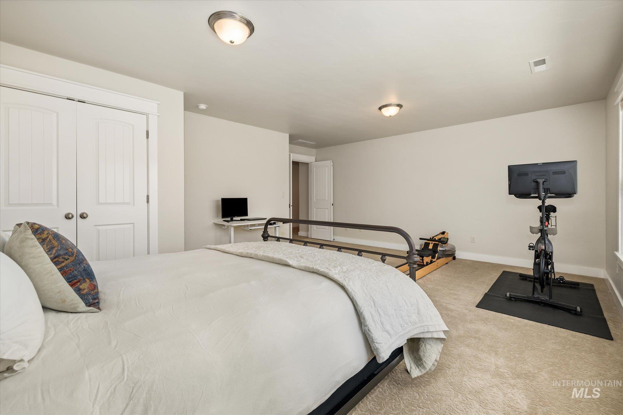 13164 N Town Ridge Rd, Boise, Idaho 83714, 4 Bedrooms, 3.5 Bathrooms, Residential For Sale, Price $895,000, 98987751