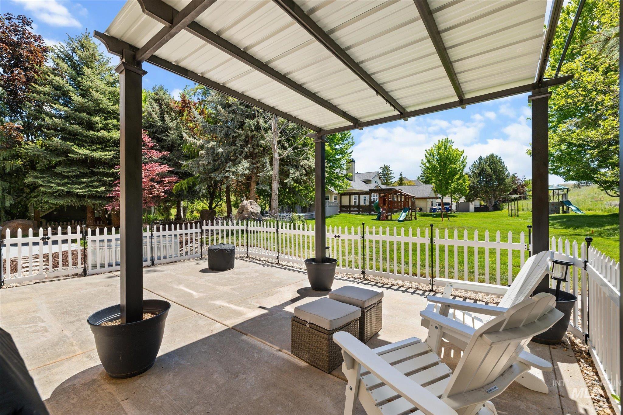 13164 N Town Ridge Rd, Boise, Idaho 83714, 4 Bedrooms, 3.5 Bathrooms, Residential For Sale, Price $895,000, 98987751
