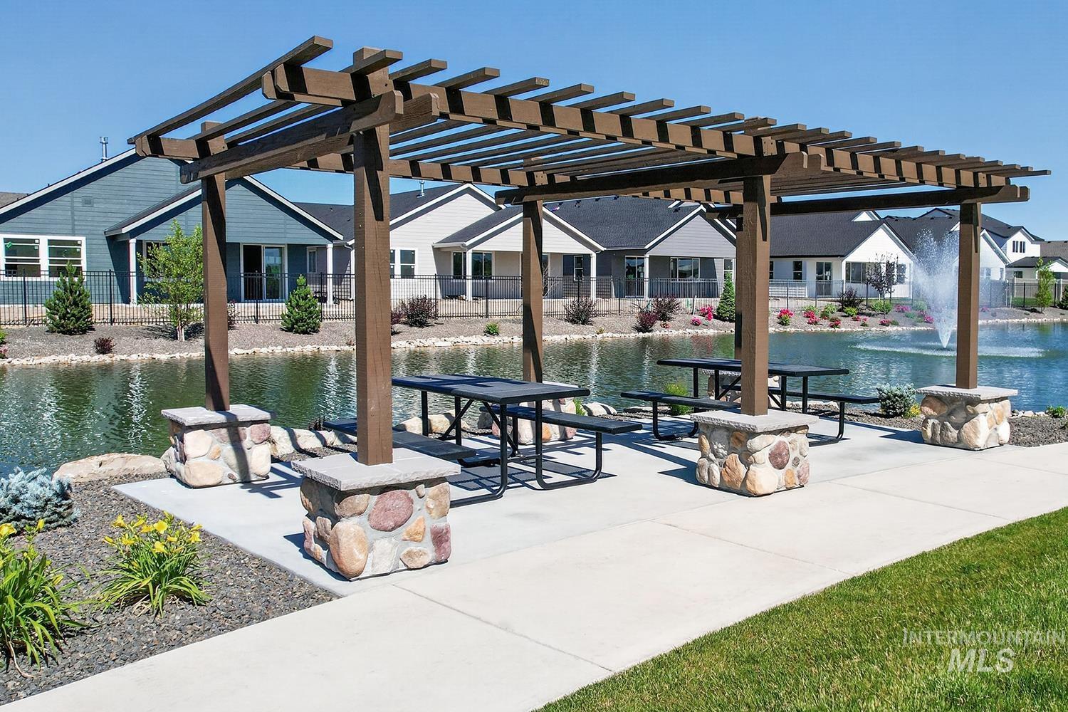 5125 N Bartok Ave, Meridian, Idaho 83646, 4 Bedrooms, 2 Bathrooms, Residential For Sale, Price $599,900, 98987756
