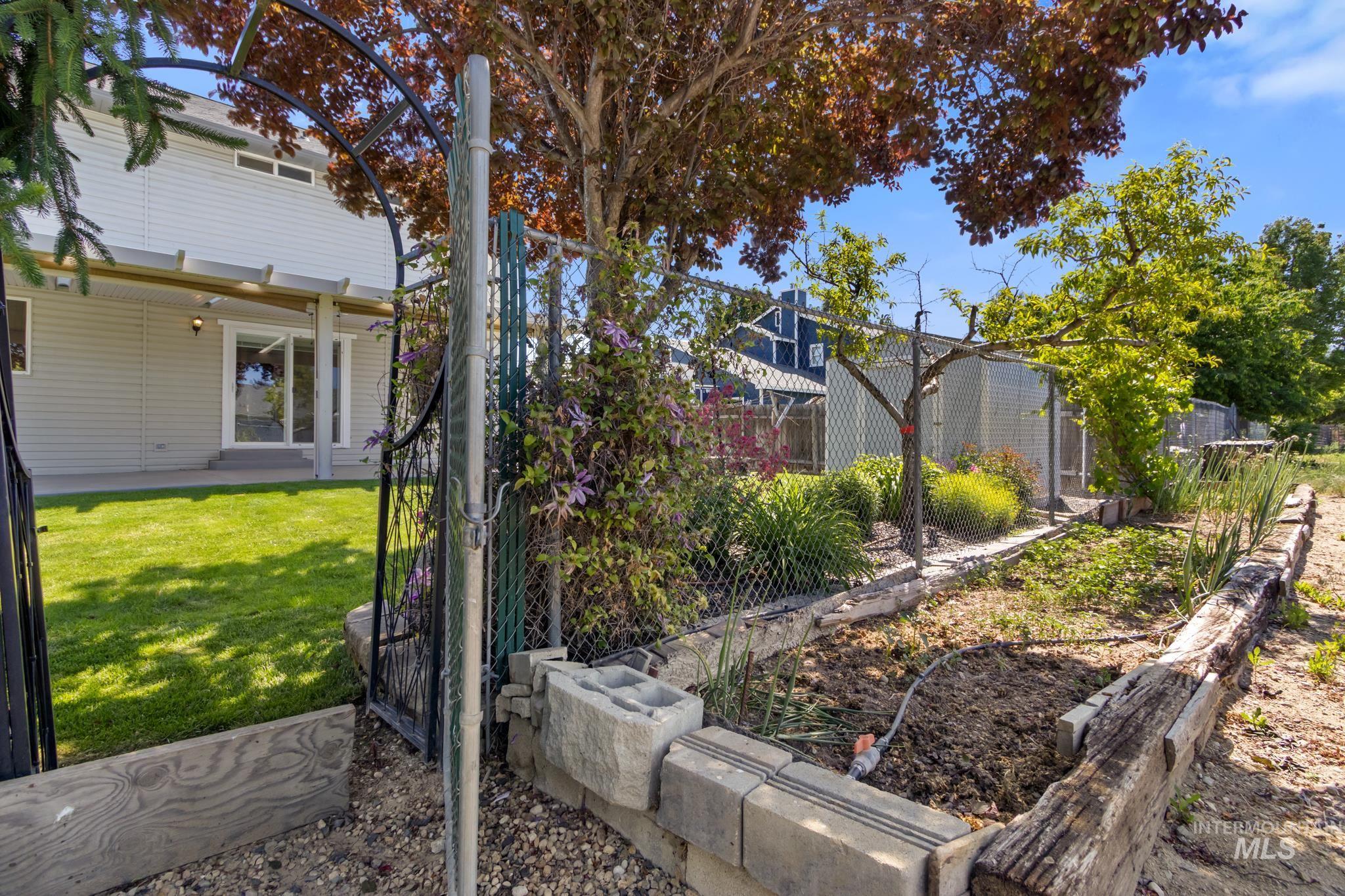 3015 N Burley Way, Meridian, Idaho 83646, 5 Bedrooms, 2.5 Bathrooms, Residential For Sale, Price $625,500, 98987757