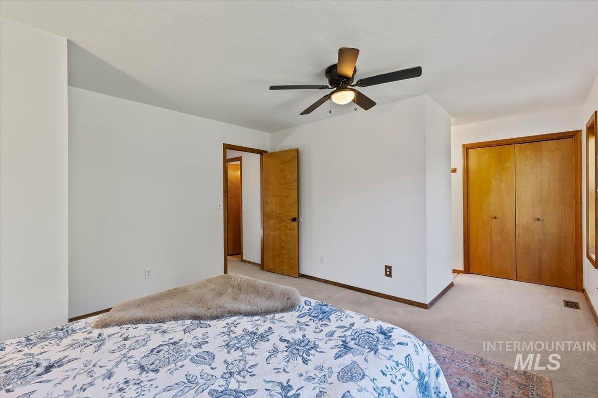 925 N 14th East St, Mountain Home, Idaho 83647, 4 Bedrooms, 3 Bathrooms, Residential For Sale, Price $386,999, 98987760