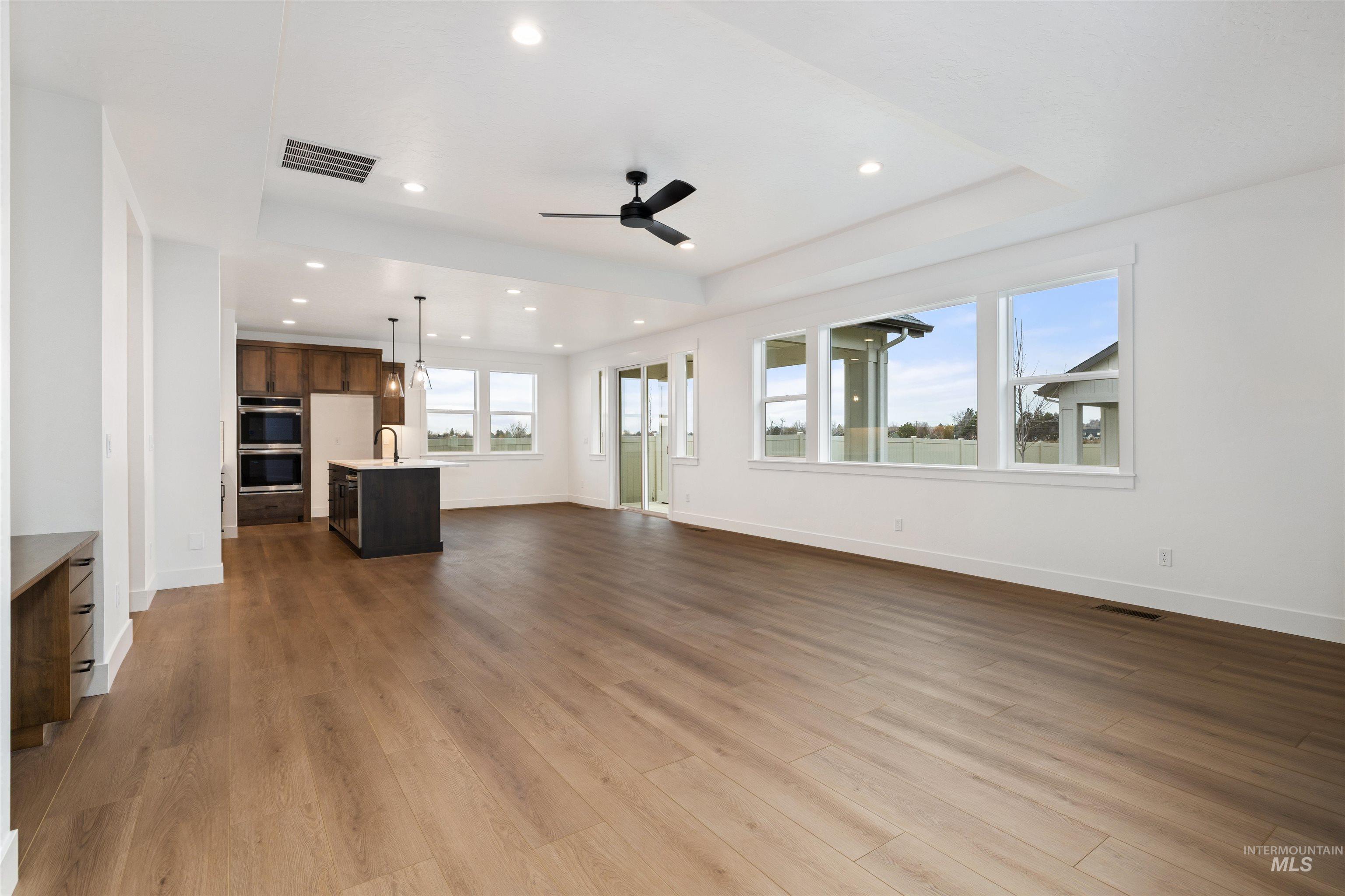 10540 W Mizzle Drive, Star, Idaho 83669, 3 Bedrooms, 2.5 Bathrooms, Residential For Sale, Price $649,900, 98987762