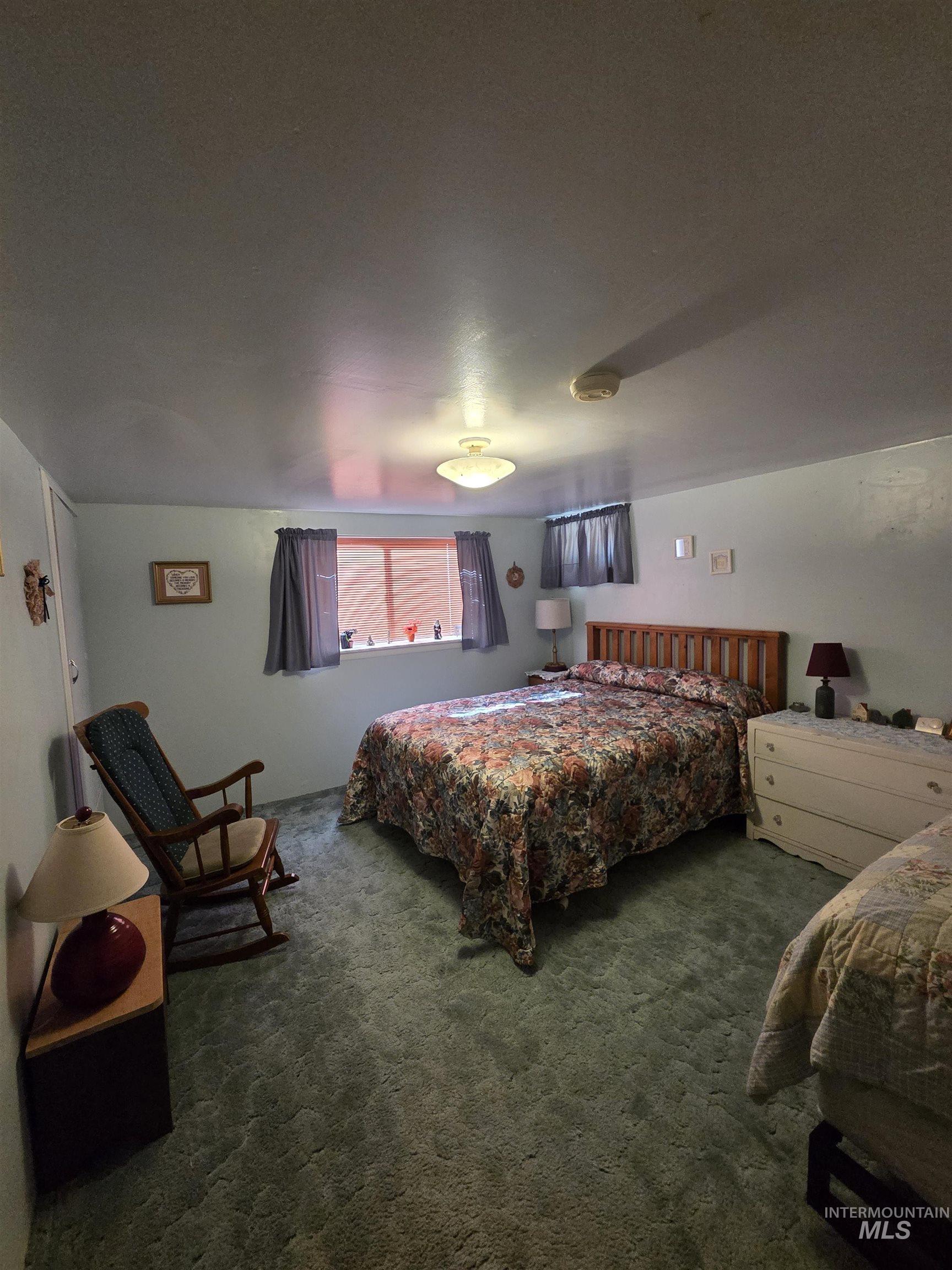 109 3rd Street, Pomeroy, Washington 99347, 3 Bedrooms, 2 Bathrooms, Residential For Sale, Price $270,000, 98987764