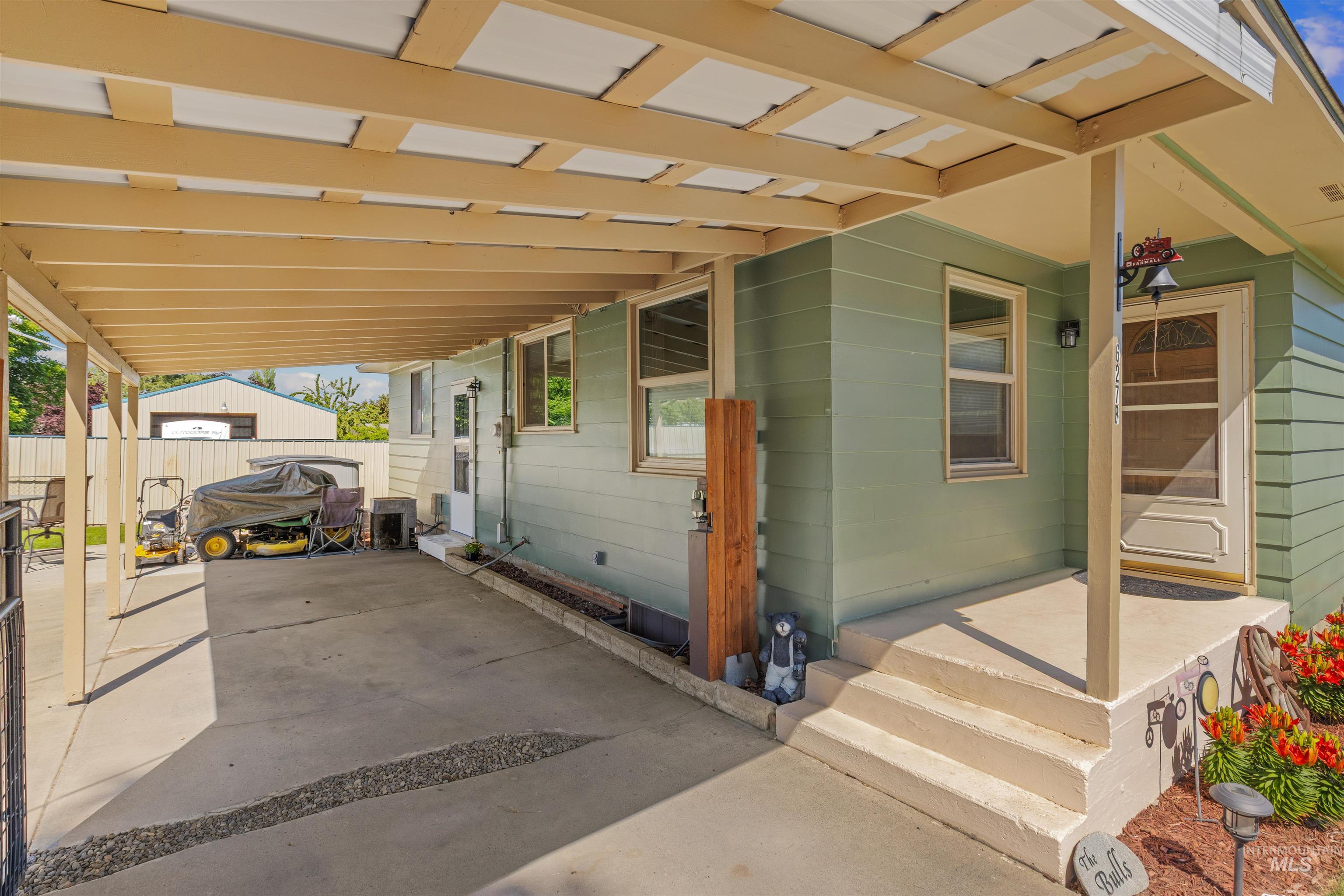627 Park Ave. #B, Lewiston, Idaho 83501, 2 Bedrooms, 1 Bathroom, Residential For Sale, Price $315,000, 98987767