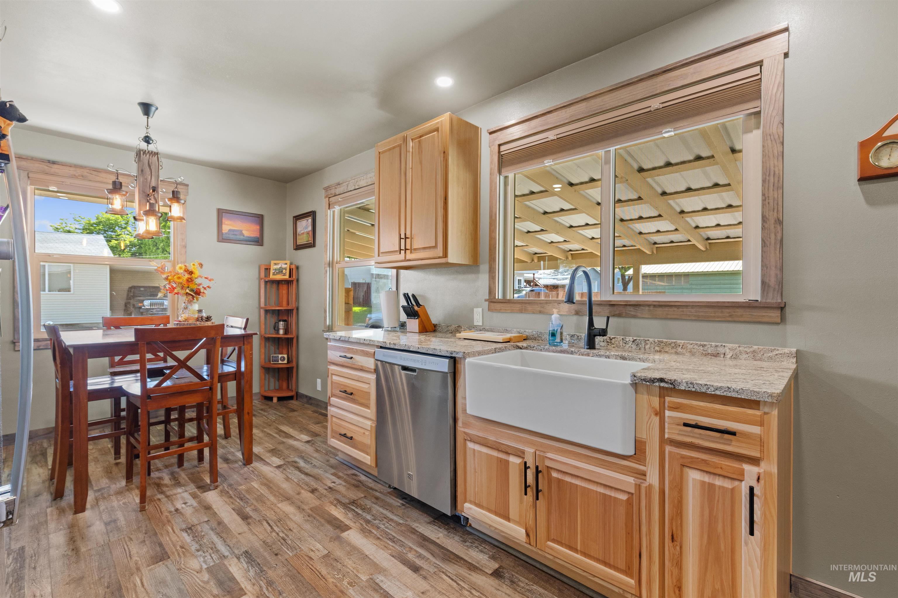 627 Park Ave. #B, Lewiston, Idaho 83501, 2 Bedrooms, 1 Bathroom, Residential For Sale, Price $315,000, 98987767