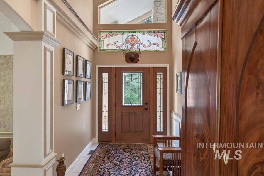 1761 Little Bear Ridge, Troy, Idaho 83871, 3 Bedrooms, 3 Bathrooms, Residential For Sale, Price $1,100,000, 98987768