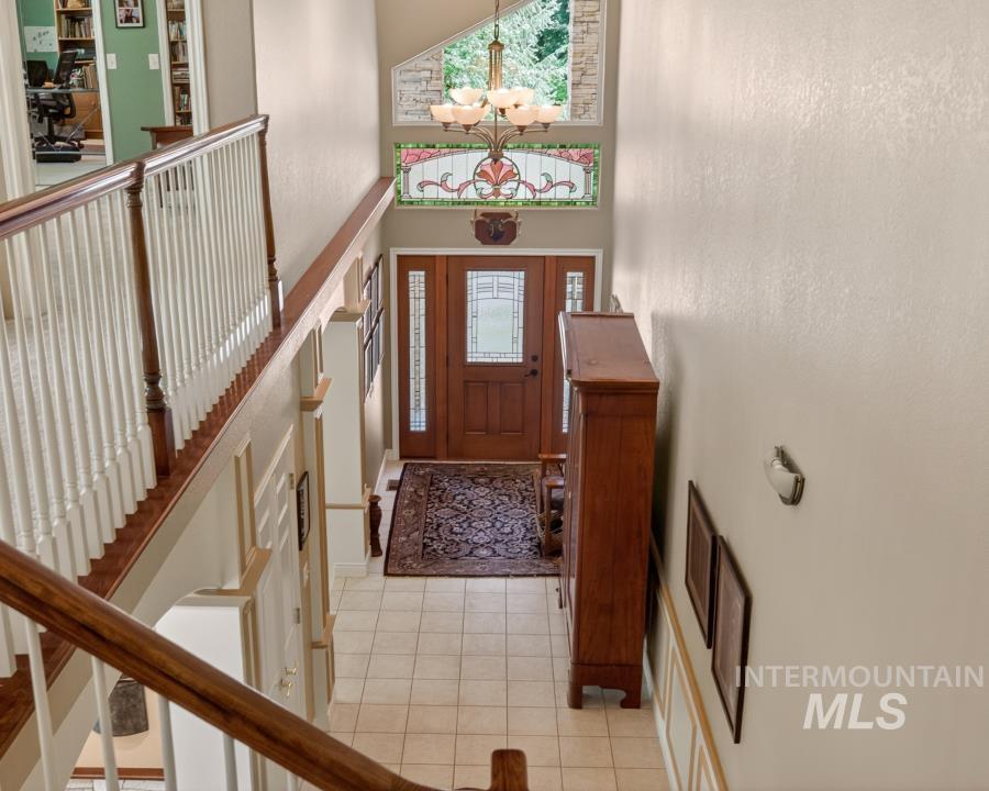 1761 Little Bear Ridge, Troy, Idaho 83871, 3 Bedrooms, 3 Bathrooms, Residential For Sale, Price $1,100,000, 98987768