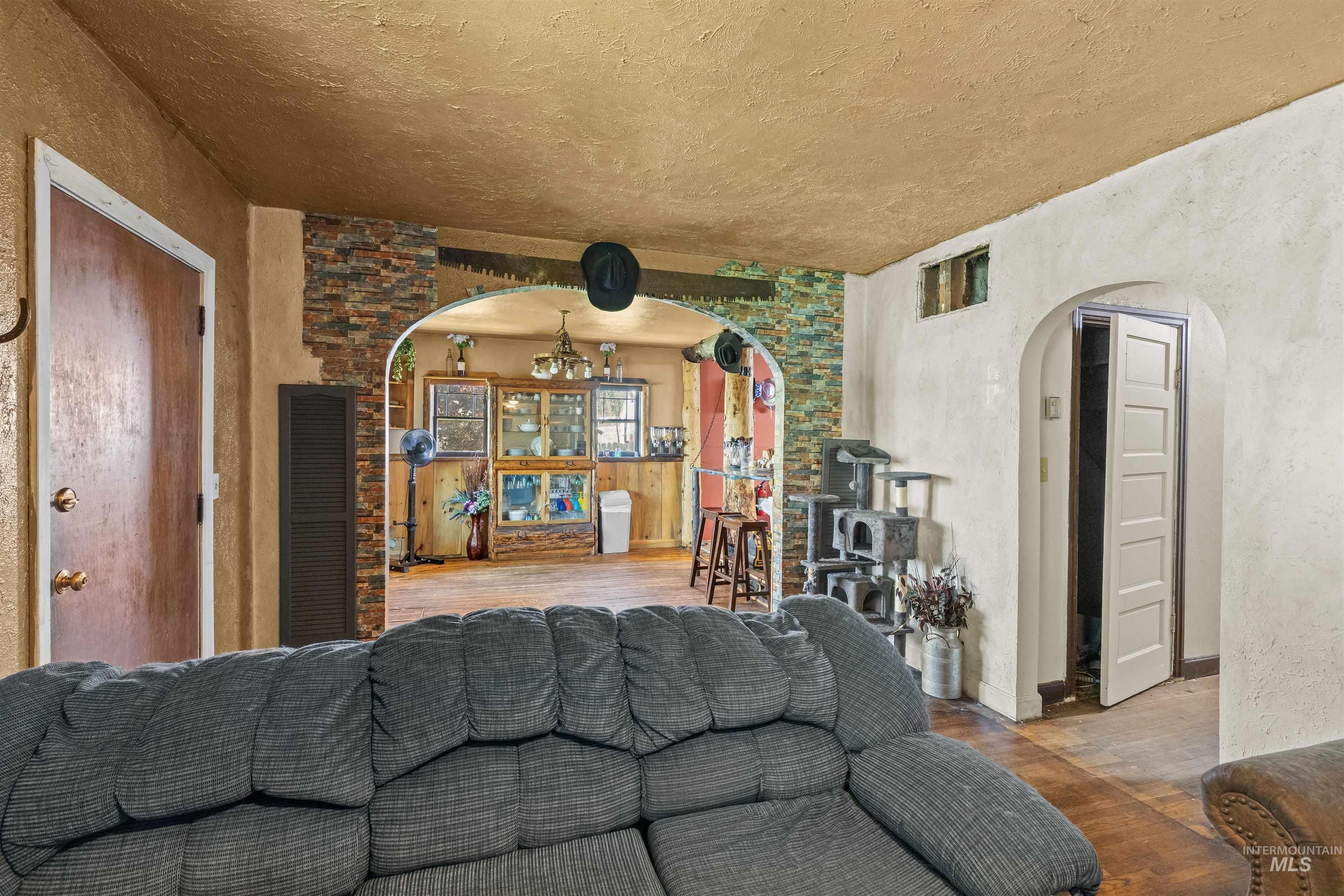 454 Mt Idaho Grade Rd, Grangeville, Idaho 83530, 4 Bedrooms, 1 Bathroom, Residential For Sale, Price $374,900, 98987772