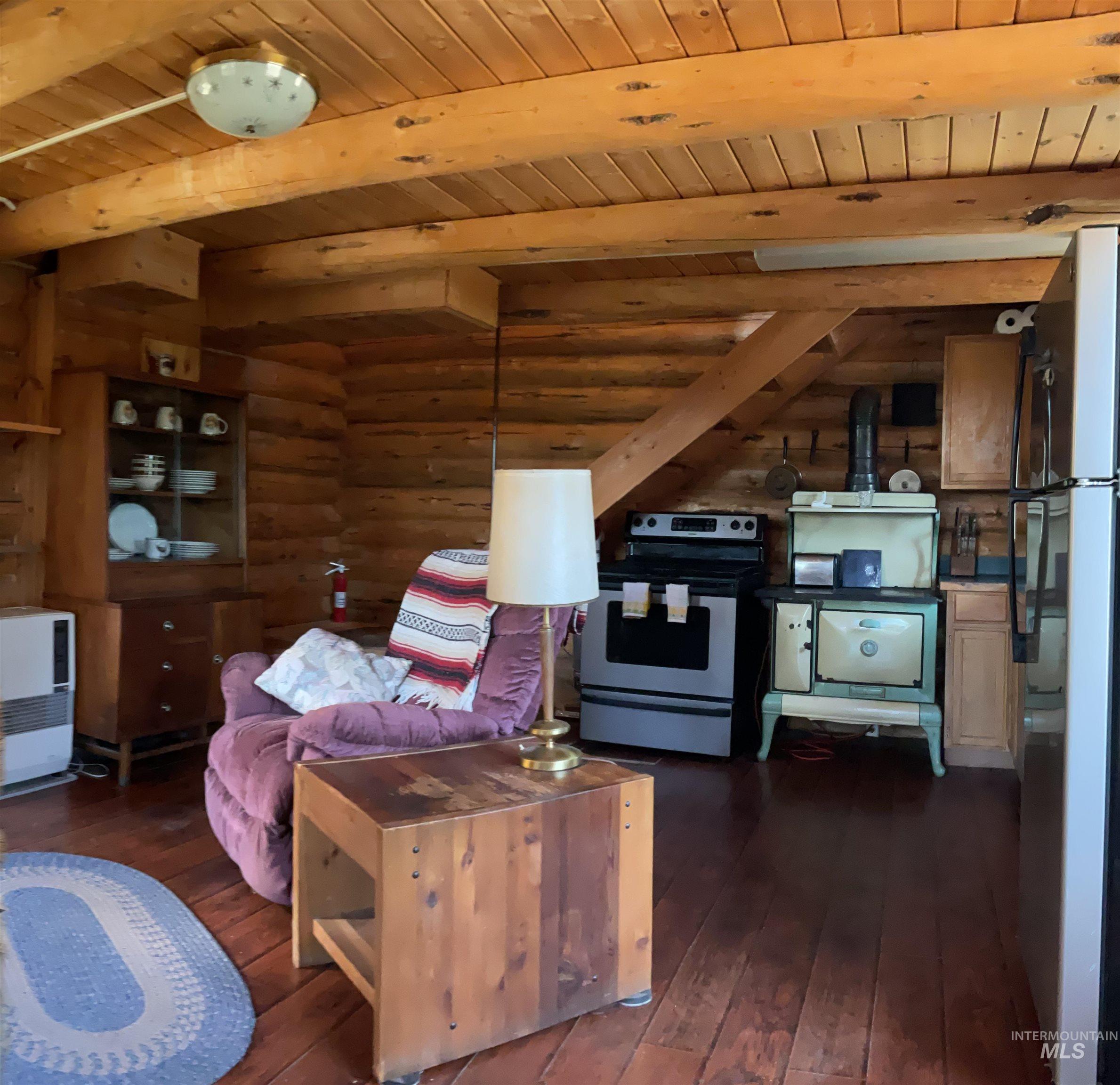 104 Black Diamond Ln, Dixie, Idaho 83525, 1 Bedroom, 1 Bathroom, Residential For Sale, Price $225,000, 98987775