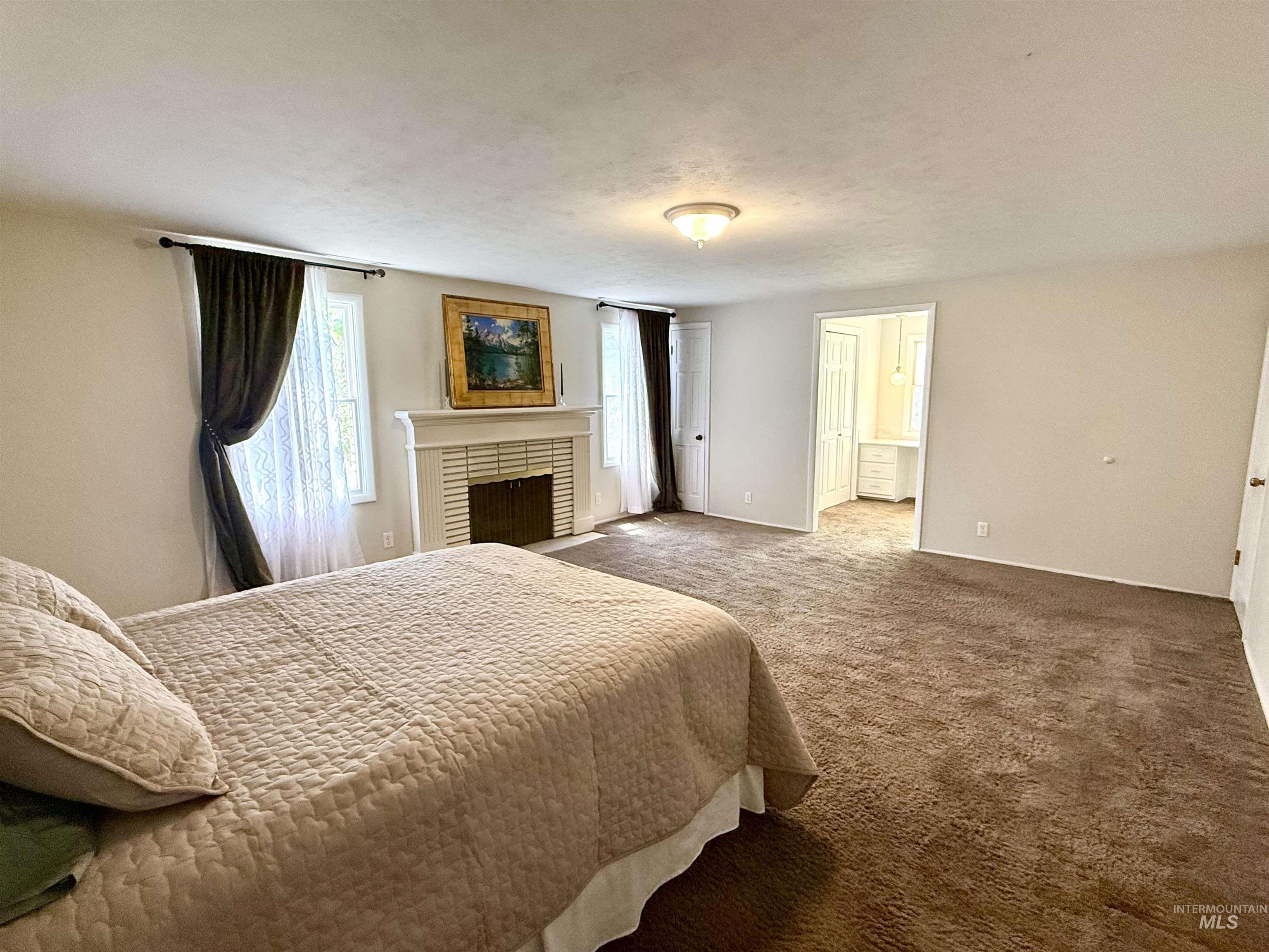 2558 Burton Ave, Burley, Idaho 83318, 3 Bedrooms, 3 Bathrooms, Residential For Sale, Price $427,500, 98987778