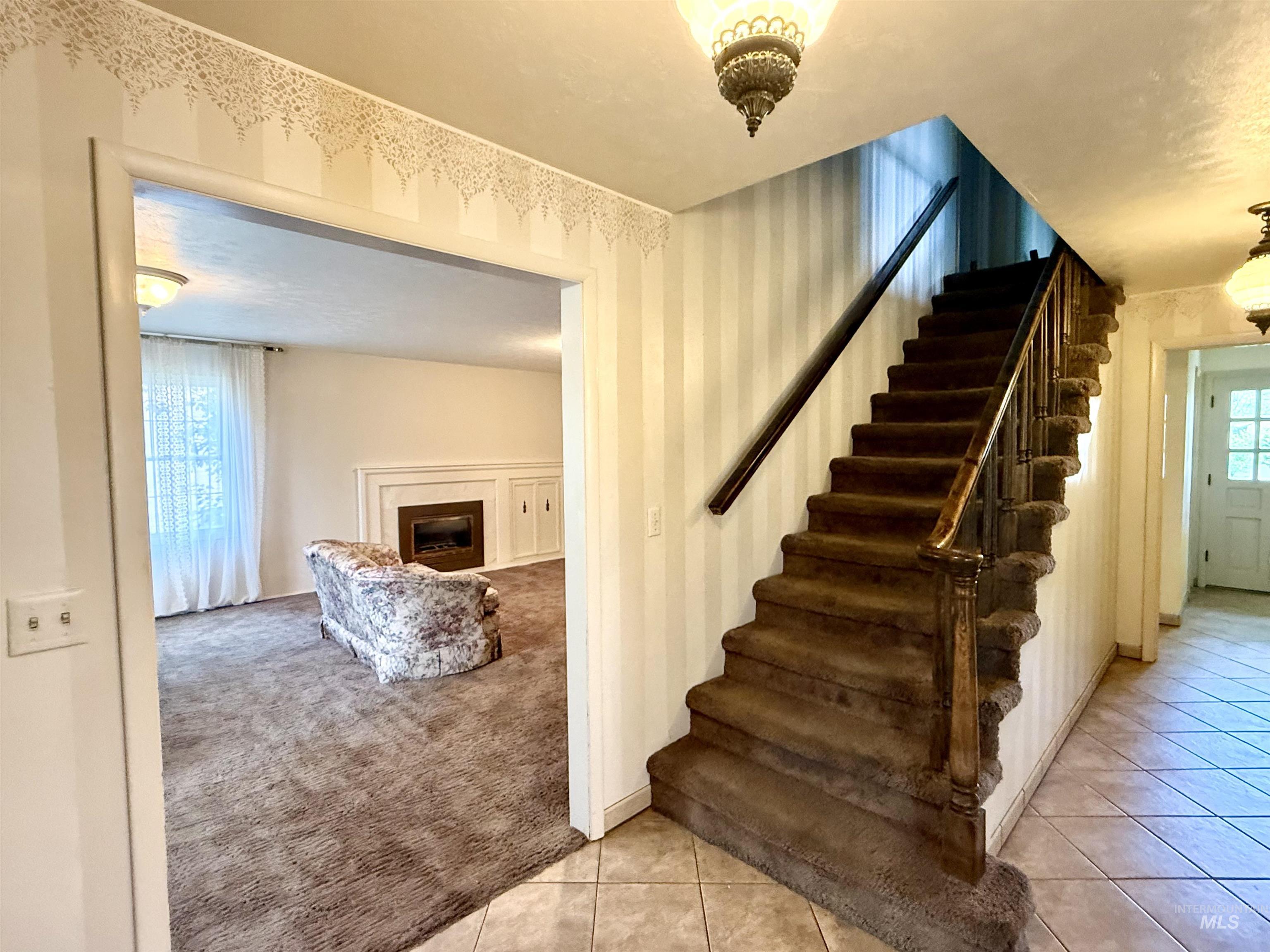 2558 Burton Ave, Burley, Idaho 83318, 3 Bedrooms, 3 Bathrooms, Residential For Sale, Price $427,500, 98987778
